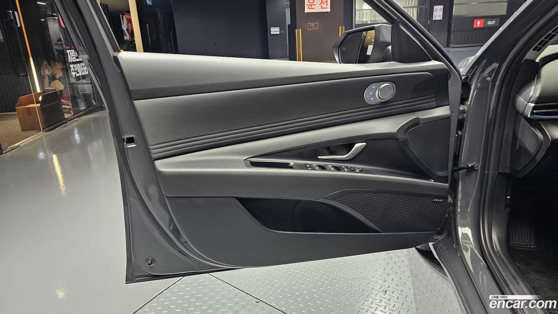 AVANTE Hyundai 2025.0-INNER-034