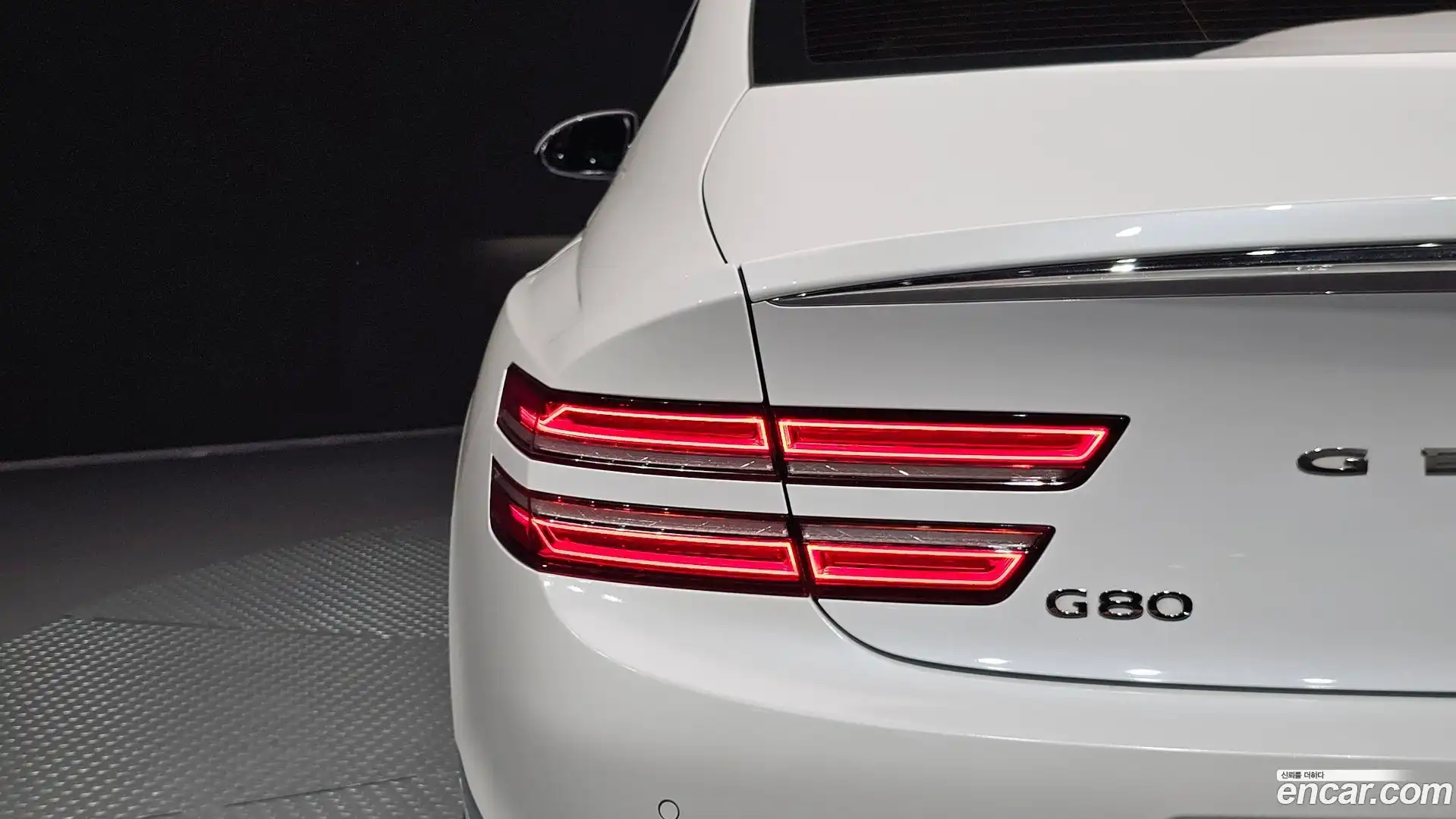 G80 Genesis 2021.9-OUTER-033