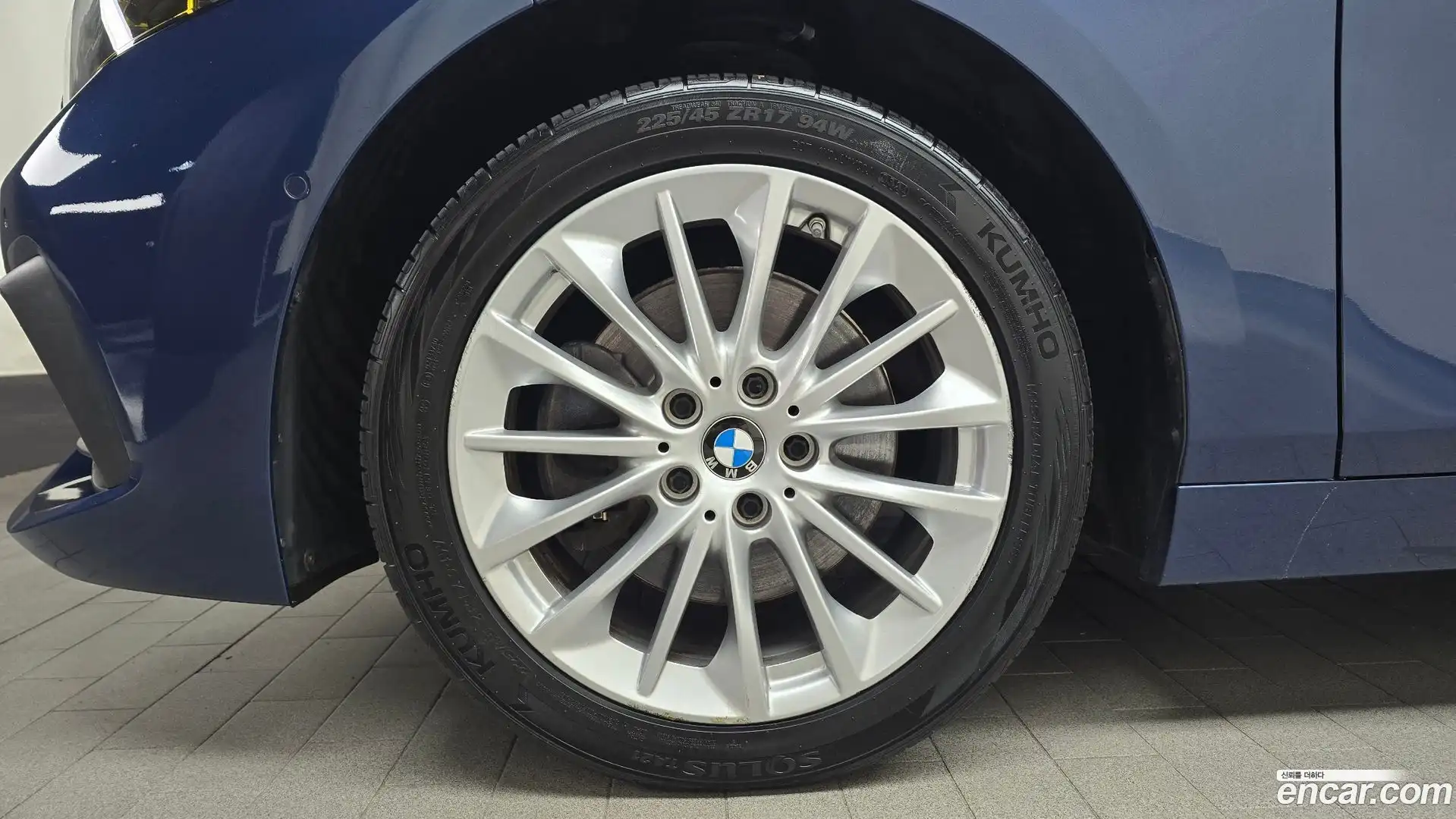 1-Series BMW 2021.4-OUTER-005