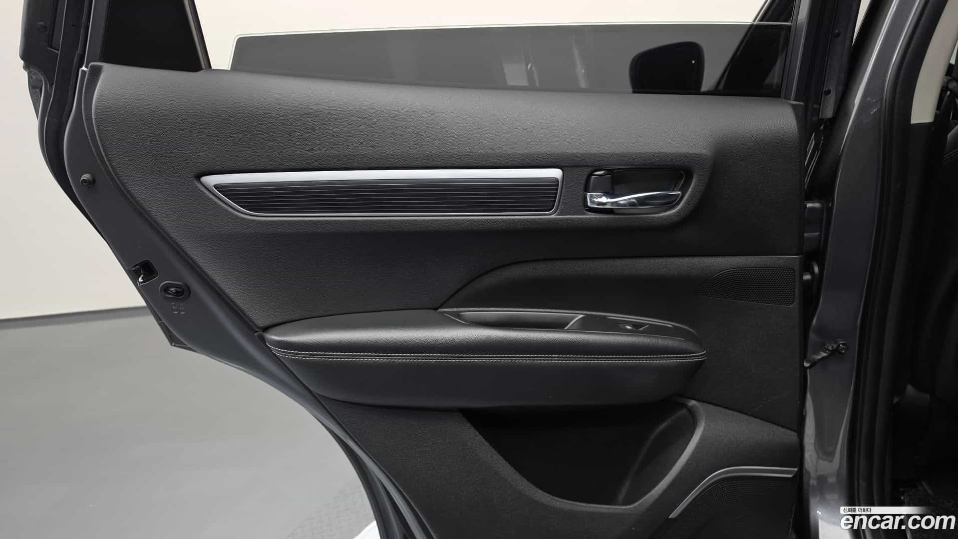 QM6 Renault Korea 2020.11-INNER-035