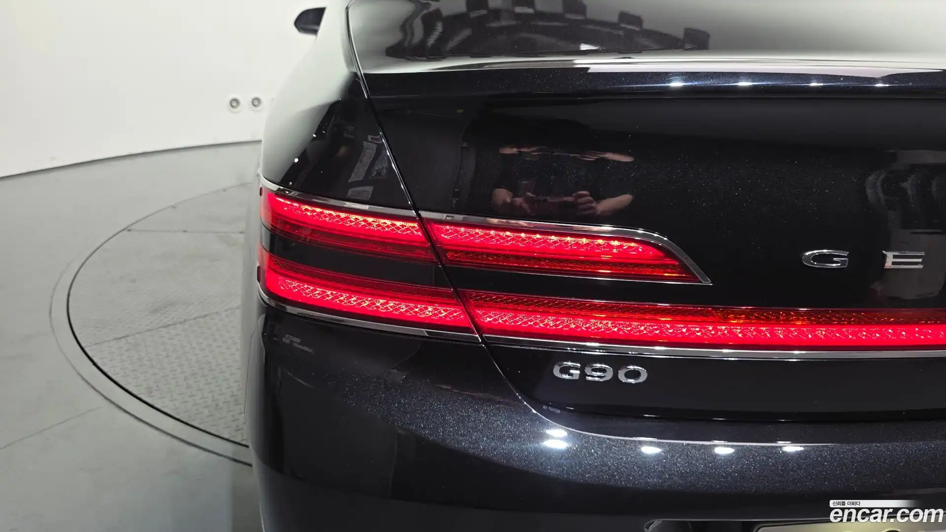 G90 Genesis 2019.10-OUTER-033
