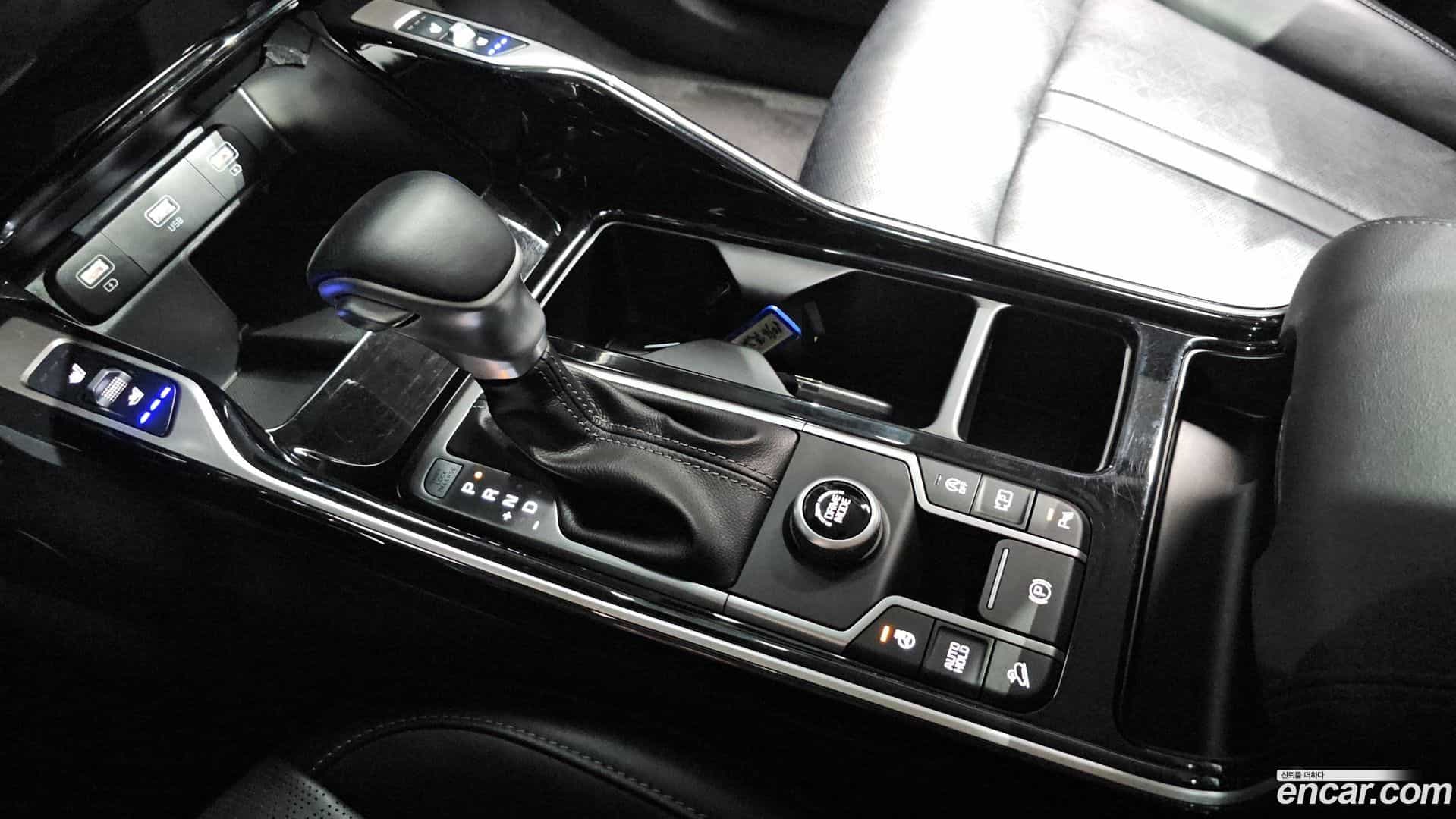 Sorento Kia 2020.5-INNER-009