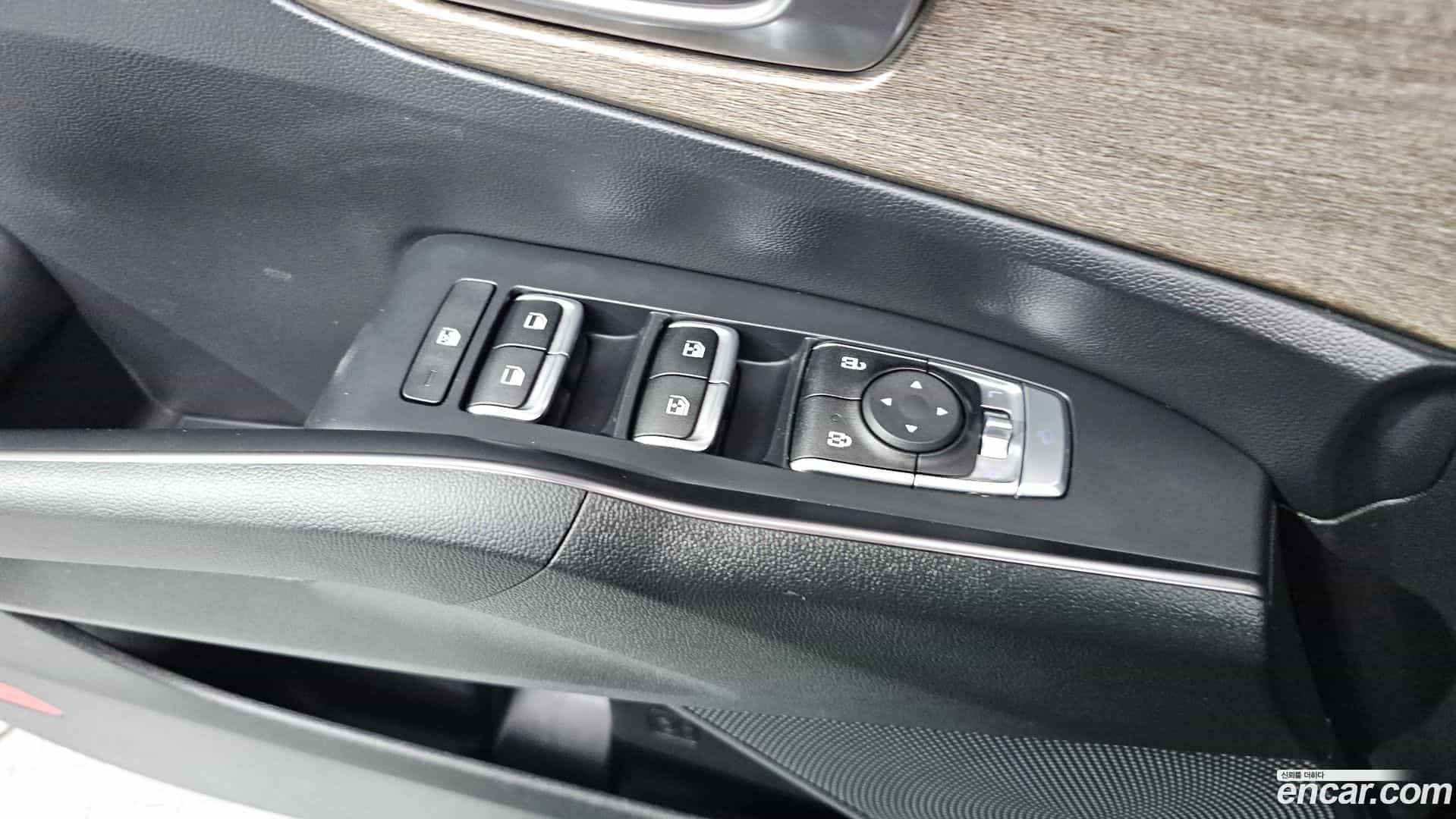 Sorento Kia 2020.5-OPTION-040