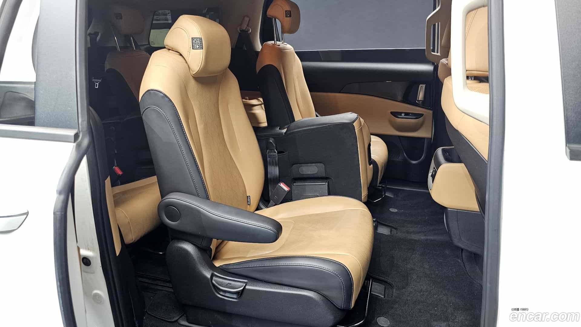 Canival Kia 2022.3-OPTION-016