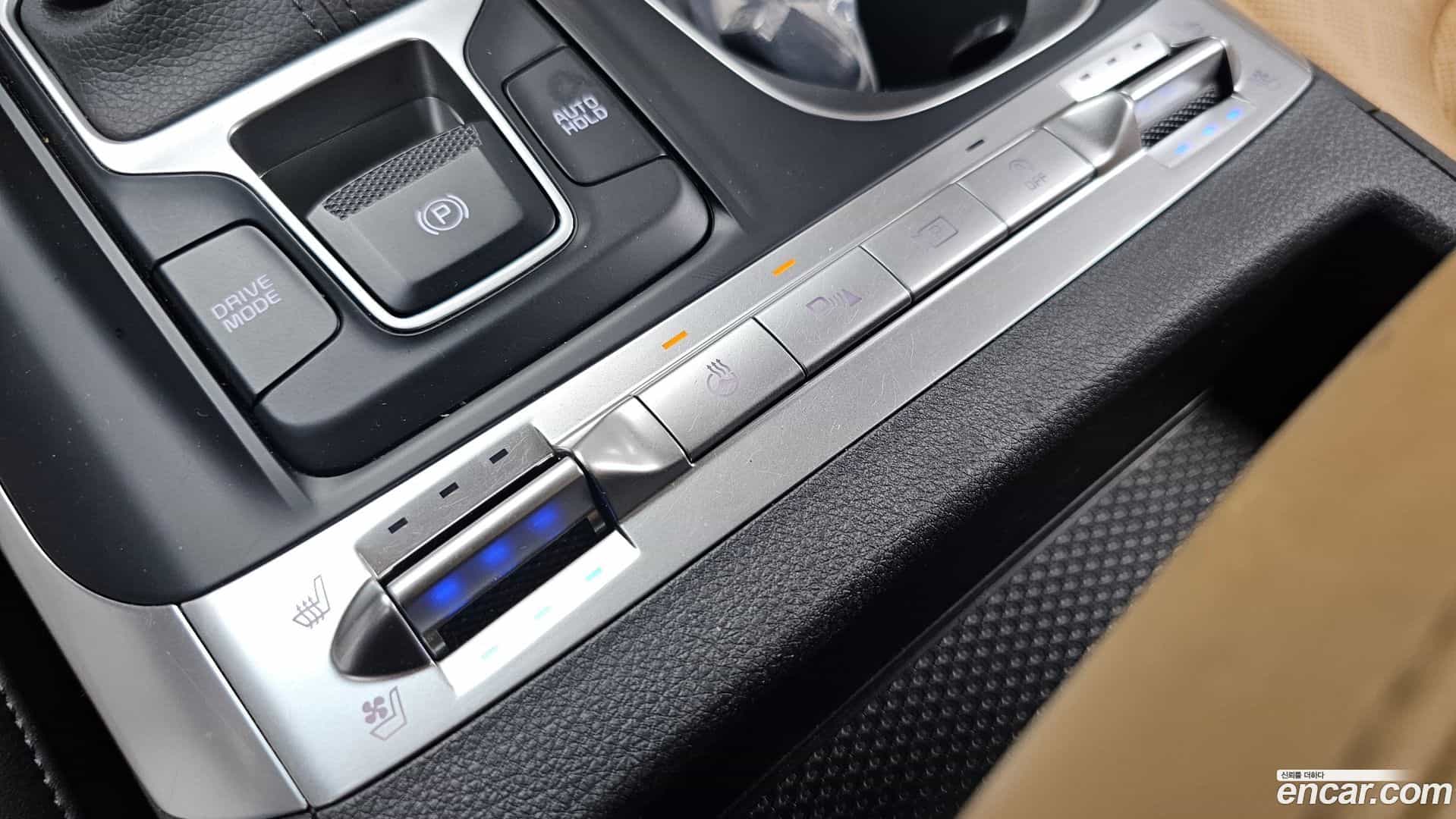 Canival Kia 2022.3-OPTION-021