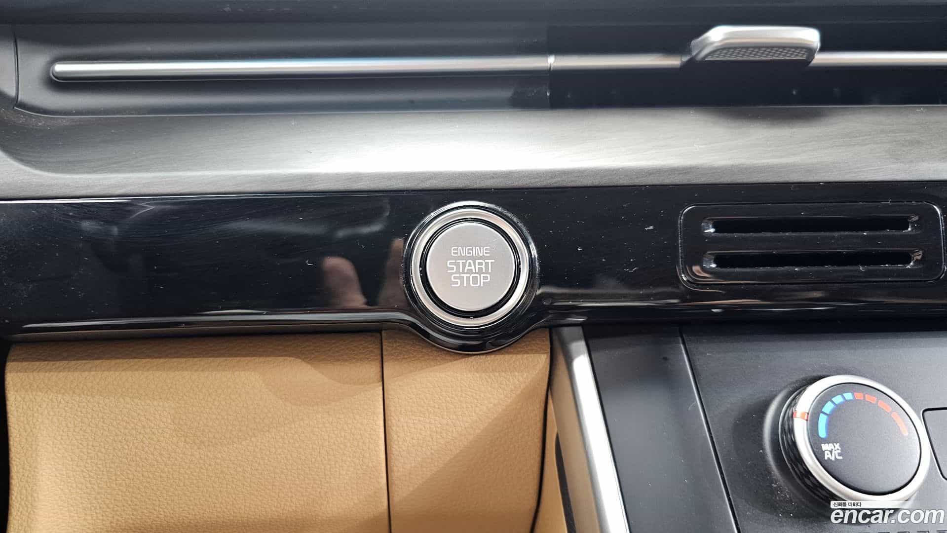 Canival Kia 2022.3-OPTION-023