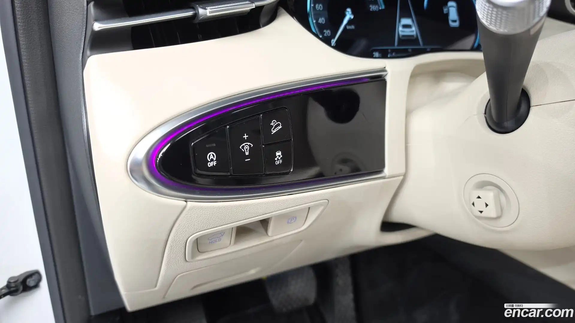 GV70 Genesis 2024.0-OPTION-024