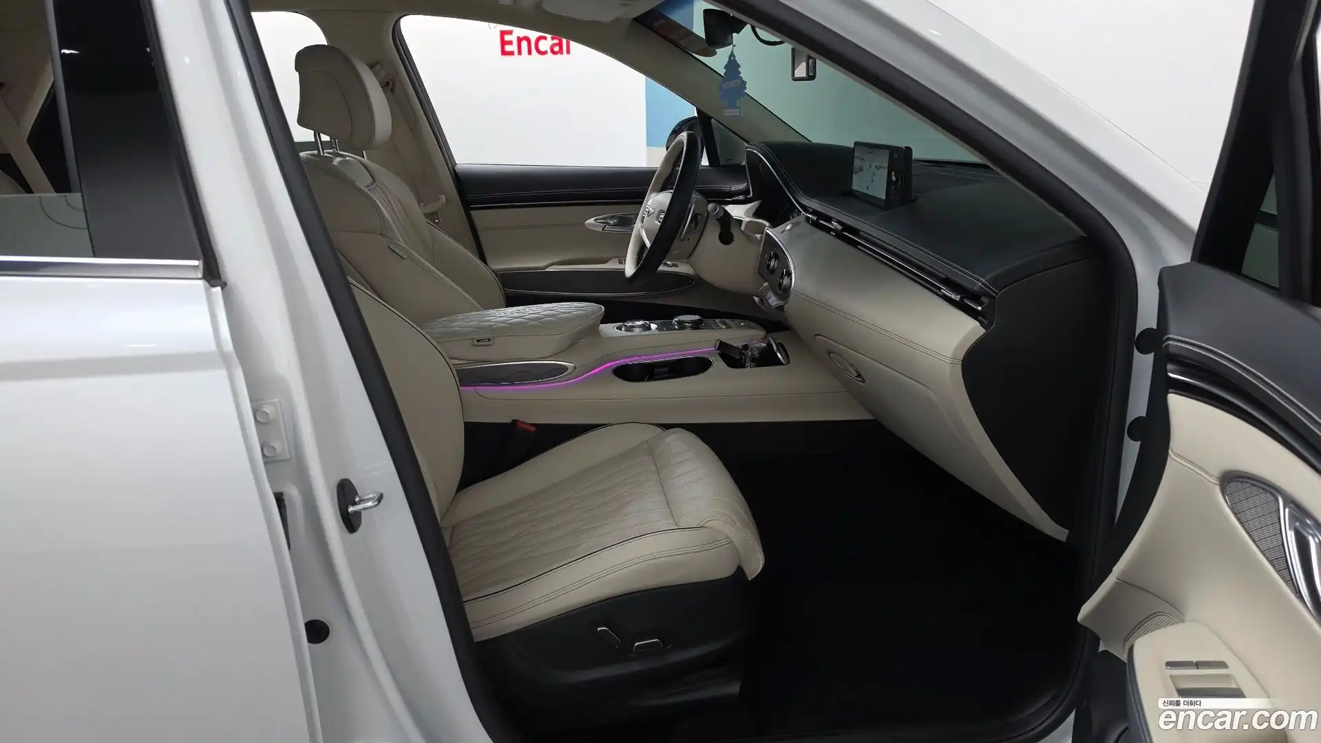 GV70 Genesis 2024.0-INNER-036