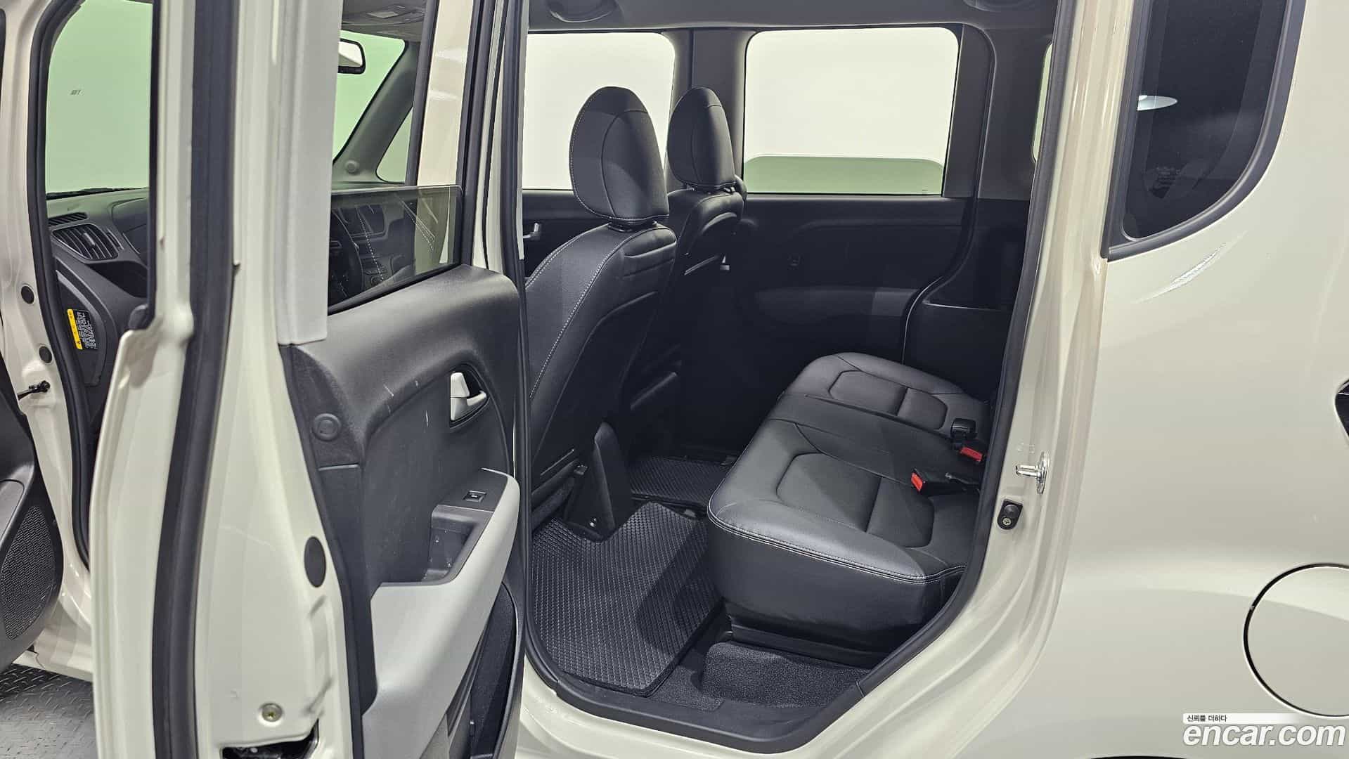 RAY Kia 2023.5-INNER-036