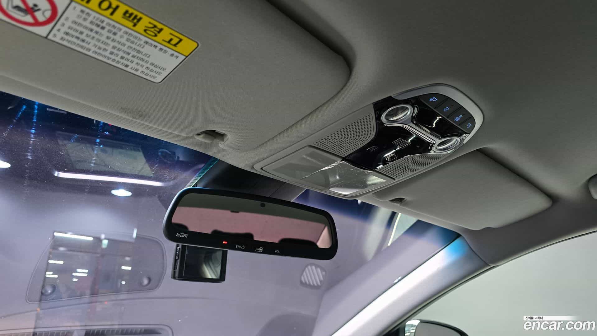 Grandeur Hyundai 2017.2-OPTION-024