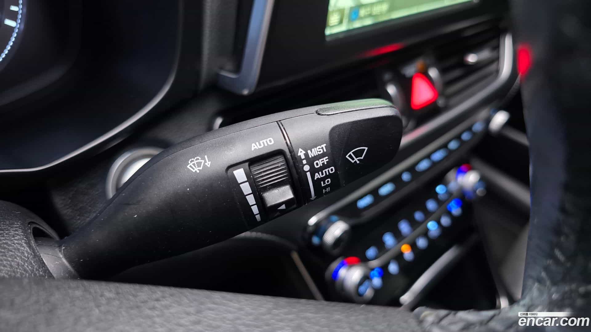 Grandeur Hyundai 2017.2-OPTION-041