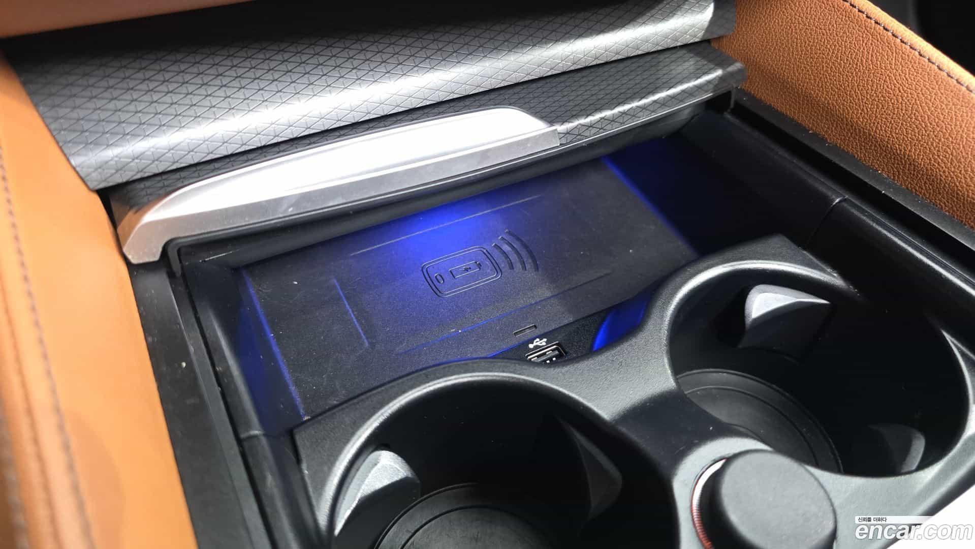 5-Series BMW 2023.0-INNER-036