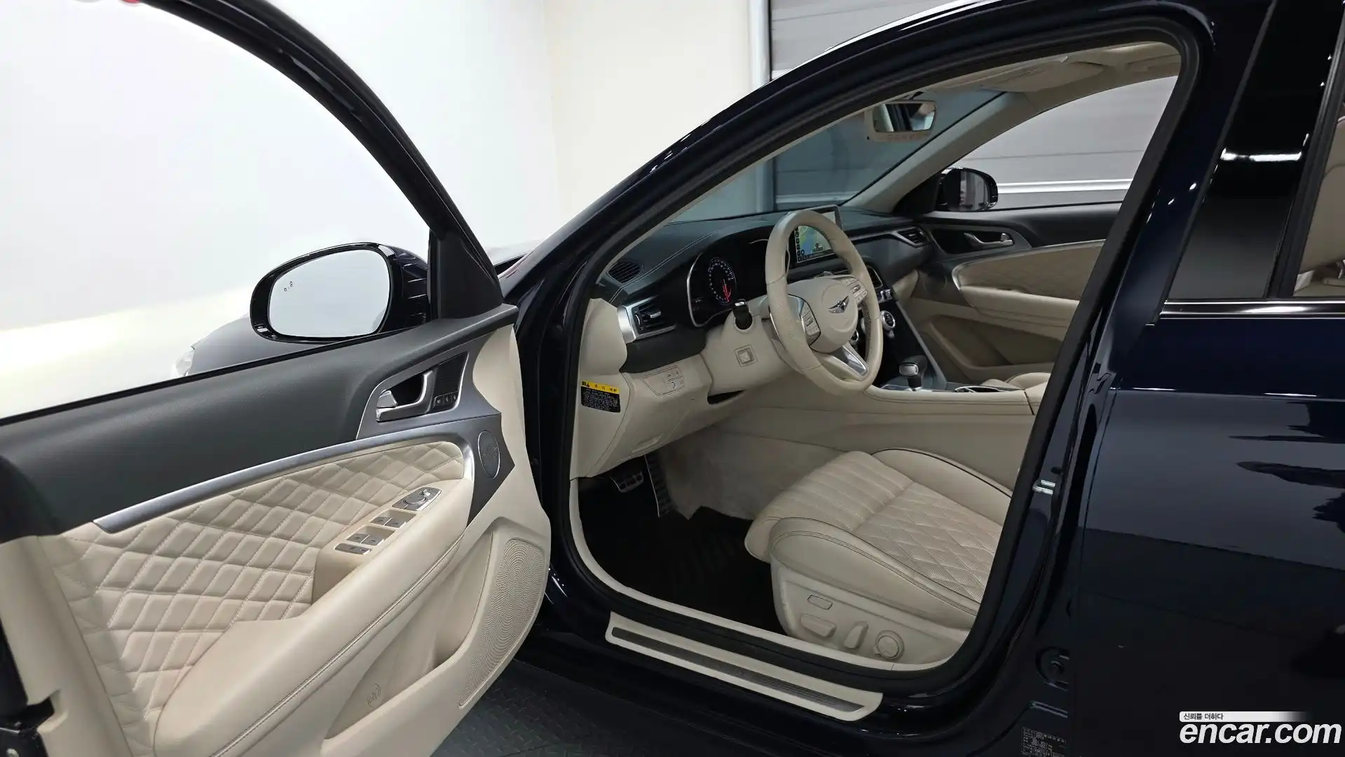 G70 Genesis 2019.5-INNER-010