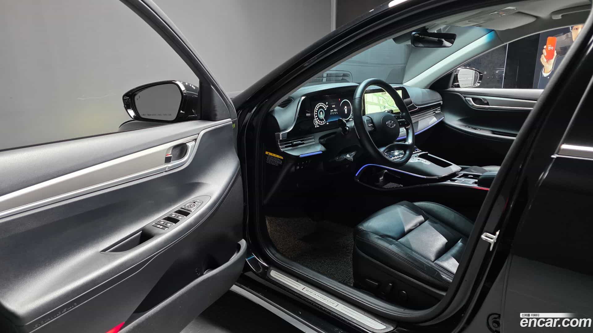 Grandeur Hyundai 2020.3-INNER-010