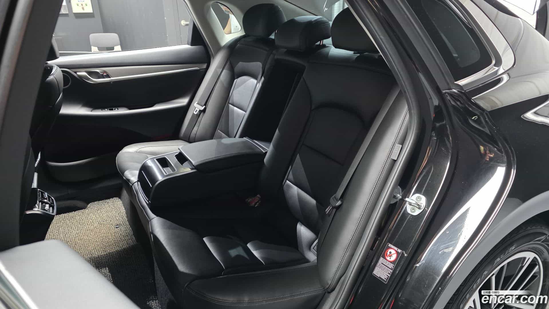 Grandeur Hyundai 2020.3-OPTION-016