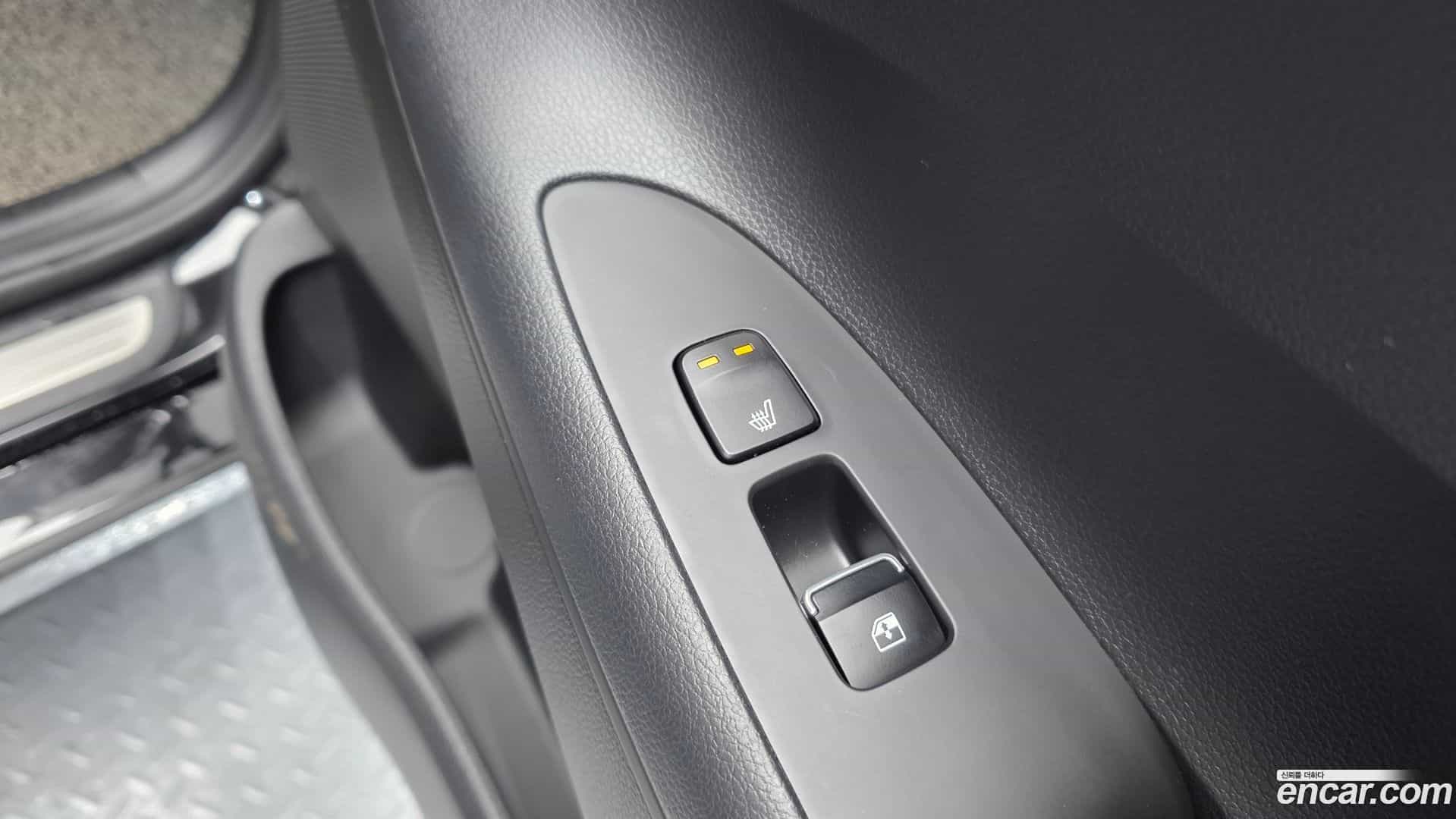 Grandeur Hyundai 2020.3-OPTION-040
