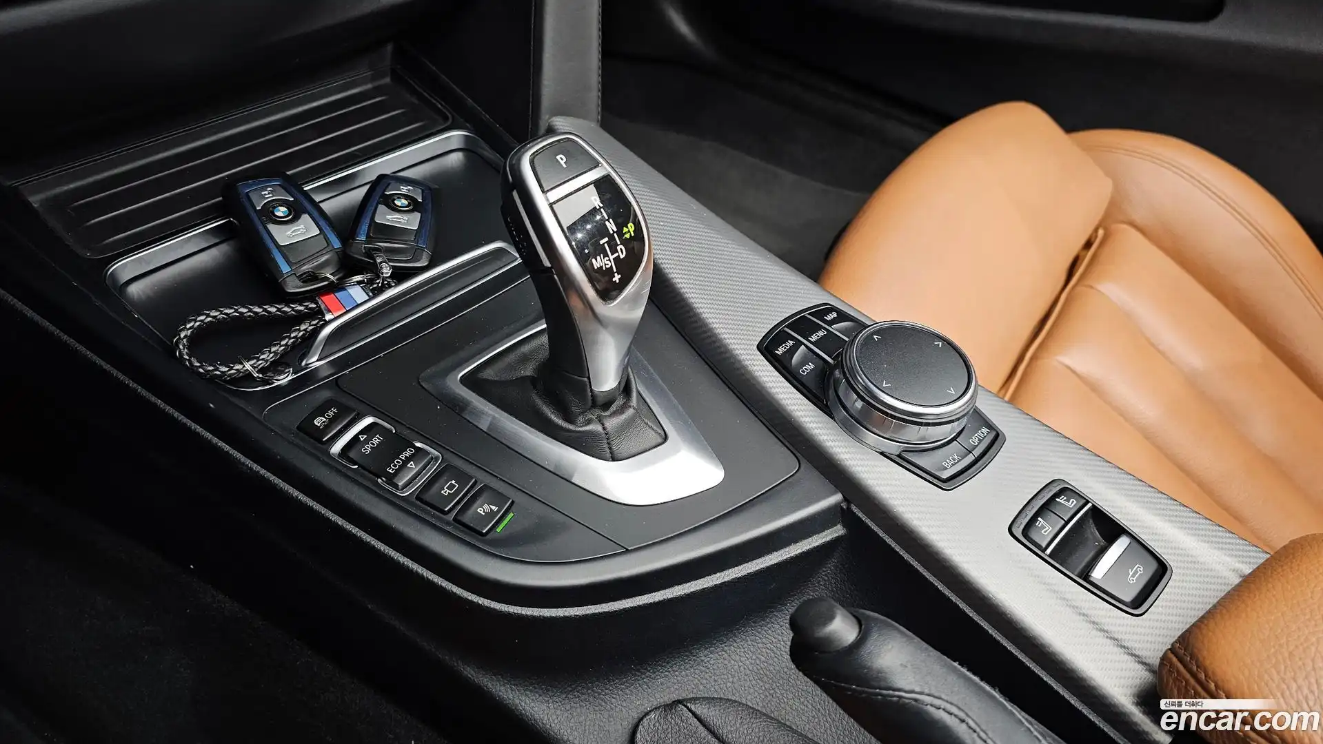4-Series BMW 2018.0-INNER-009