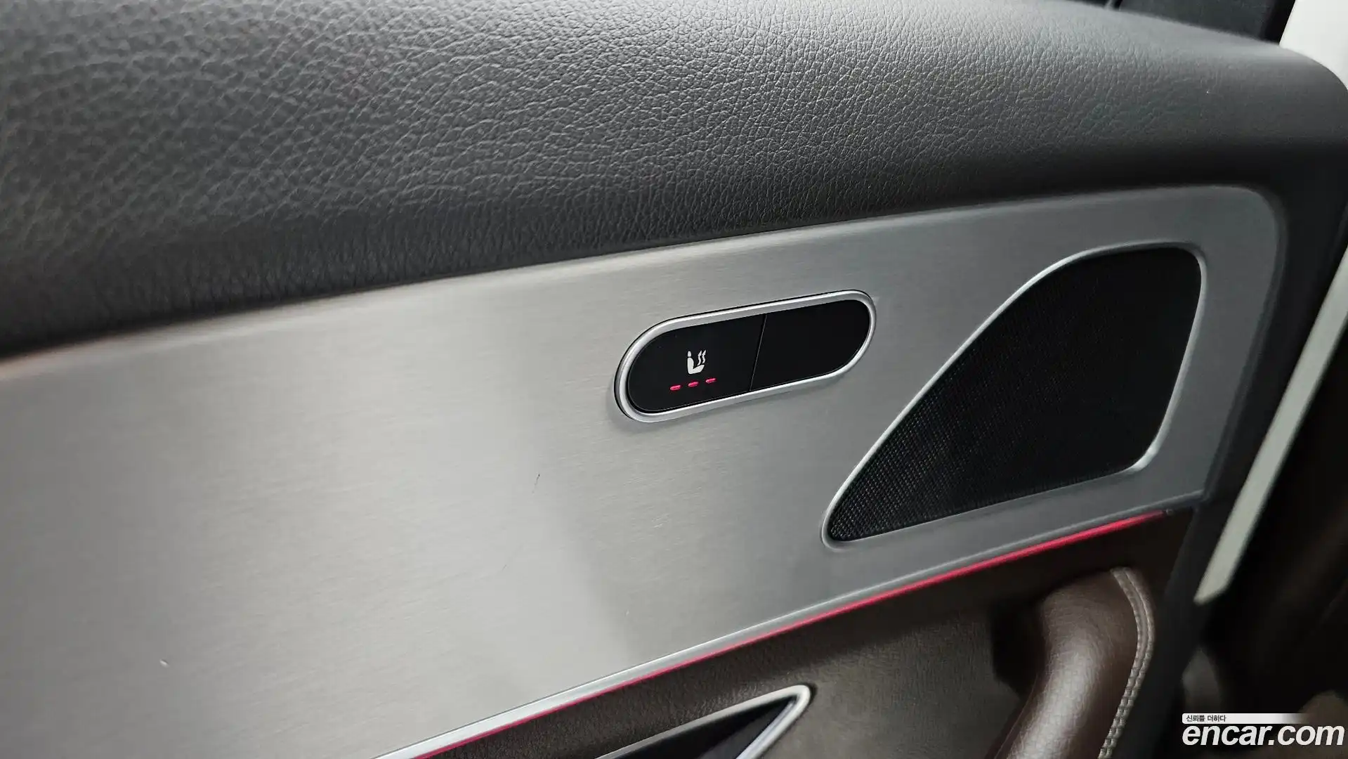 GLE-Class Mercedes-Benz 2019.9-OPTION-023