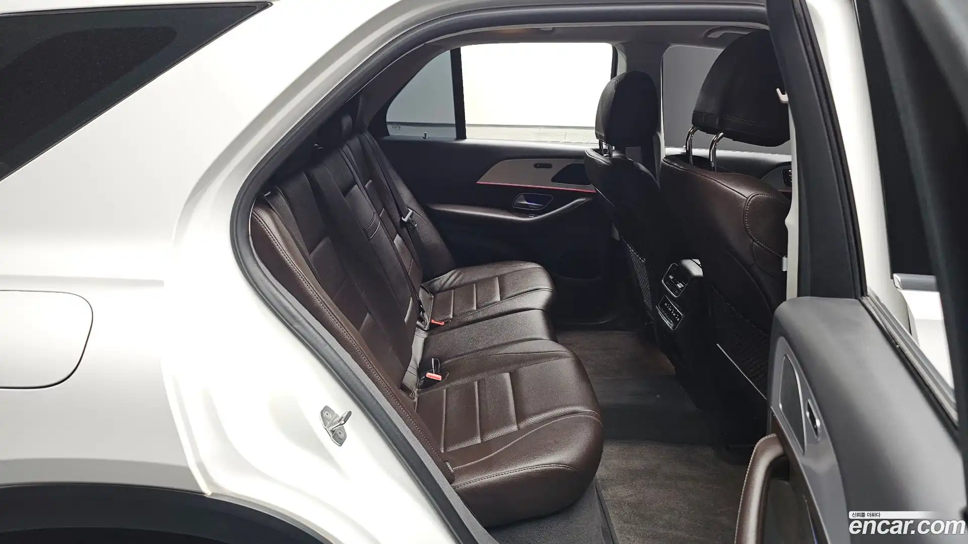 GLE-Class Mercedes-Benz 2019.9-INNER-036