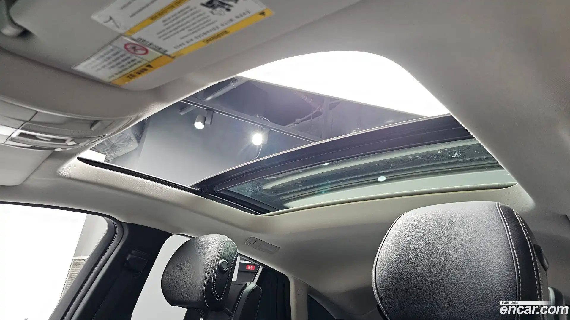 GLE-Class Mercedes-Benz 2016.10-OPTION-022