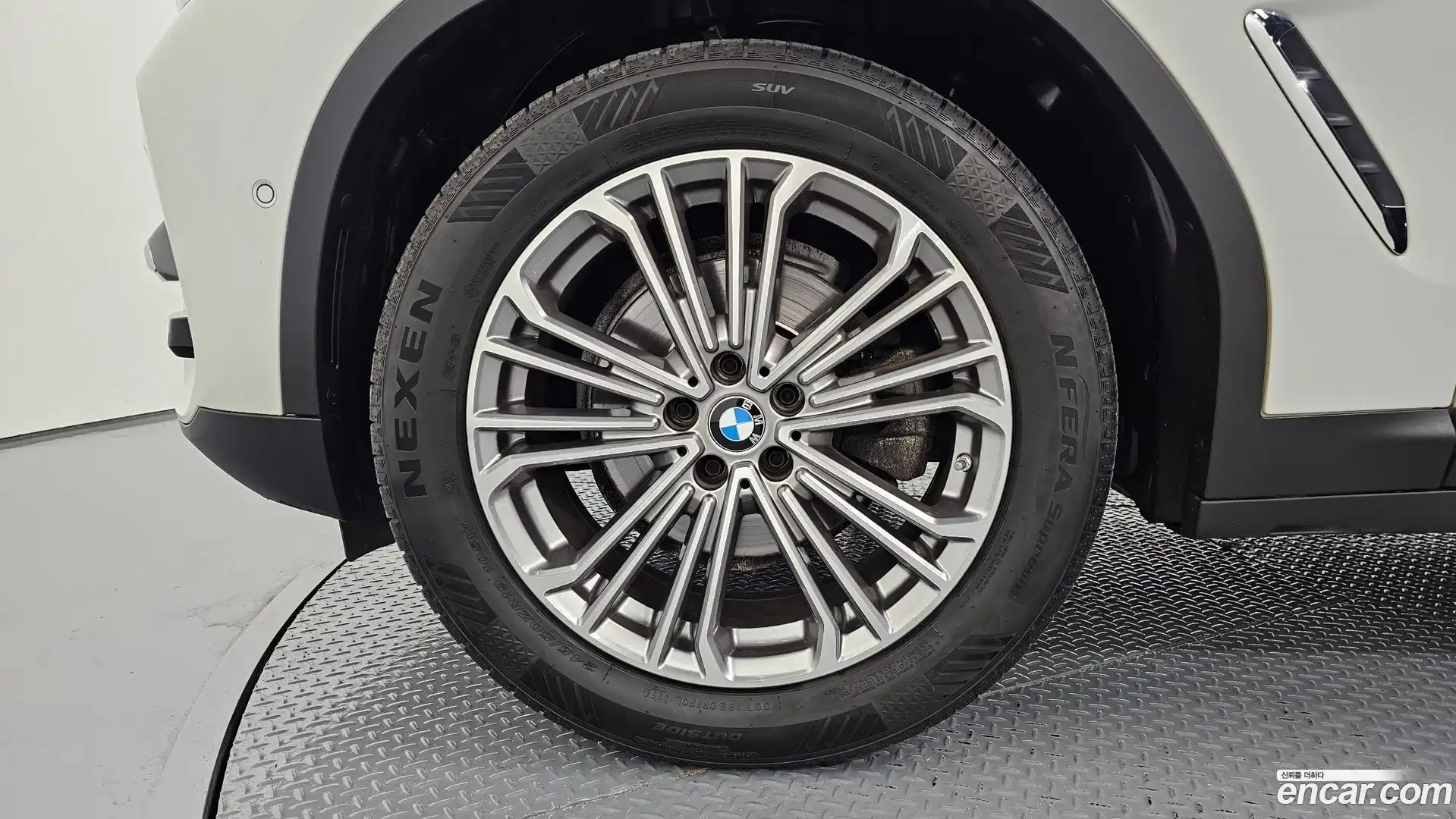 X3 BMW 2021.3-OUTER-005