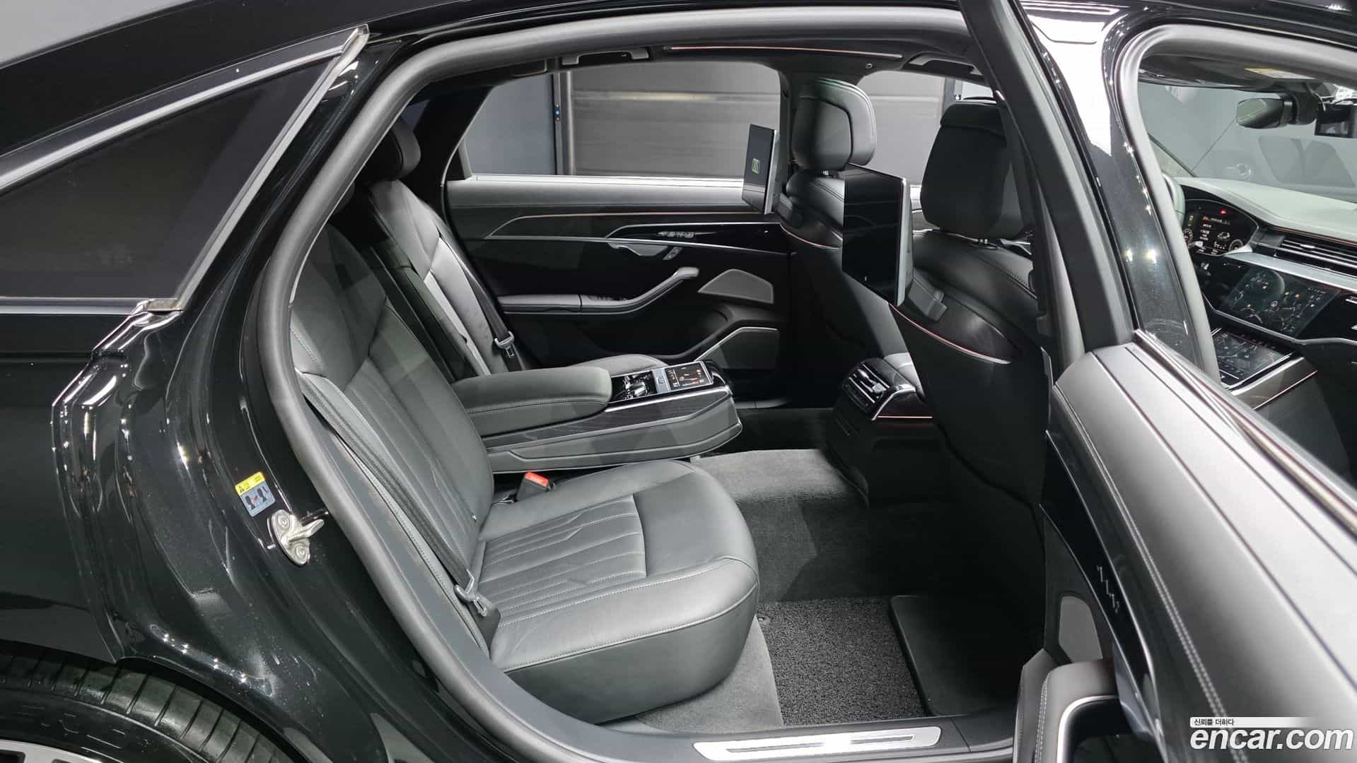 A8 Audi 2021.6-OPTION-016