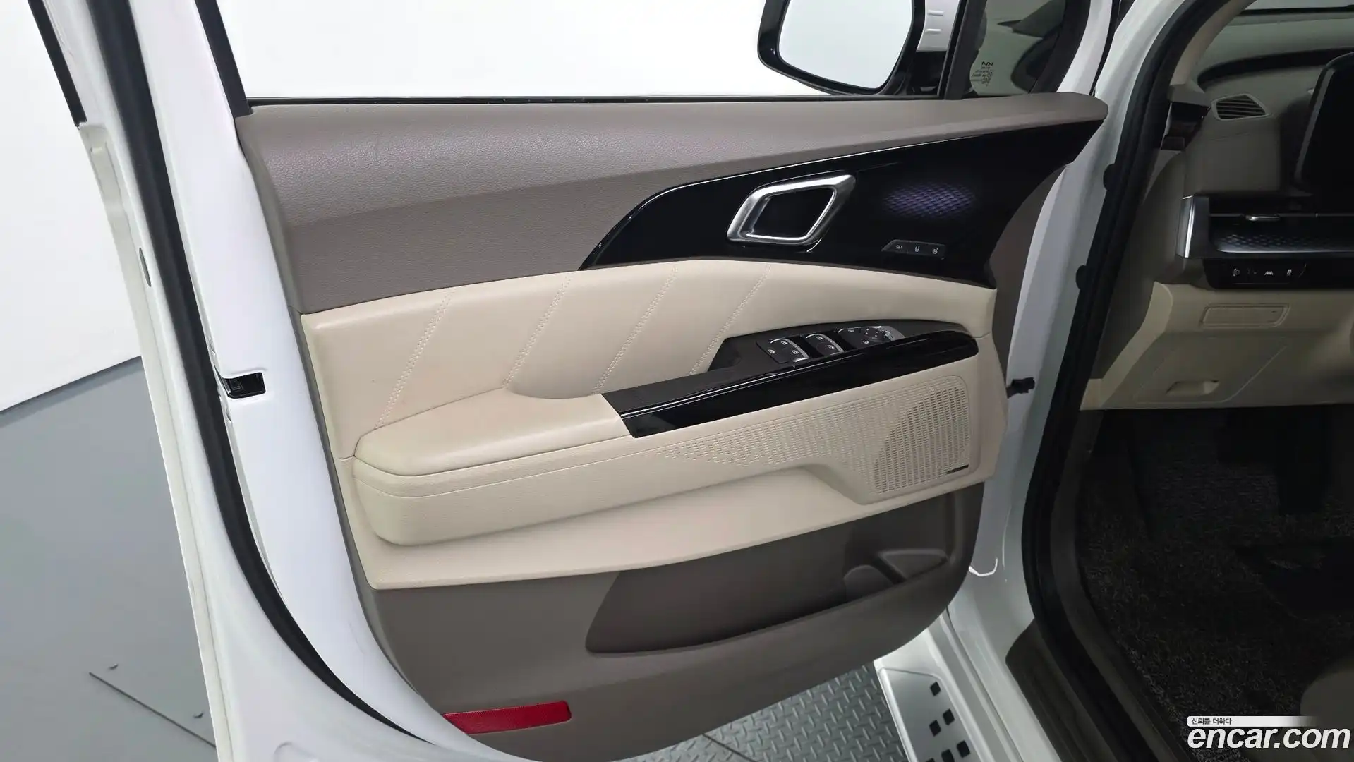 Canival Kia 2022.10-INNER-034