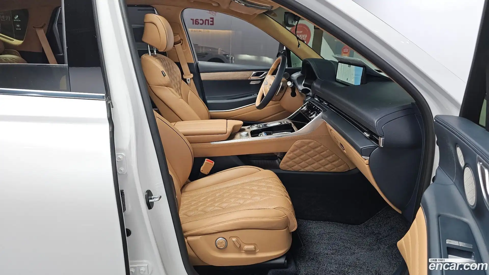 GV80 Genesis 2022.8-INNER-010