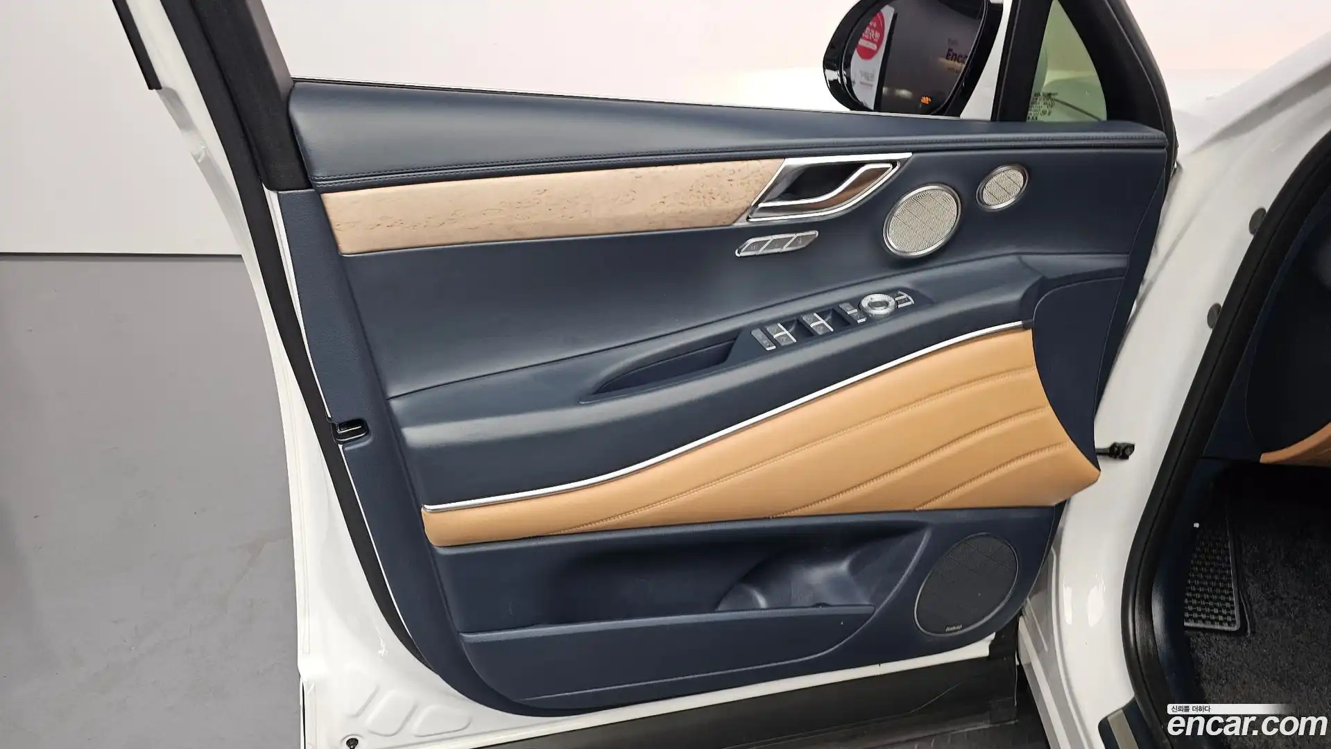 GV80 Genesis 2022.8-INNER-034