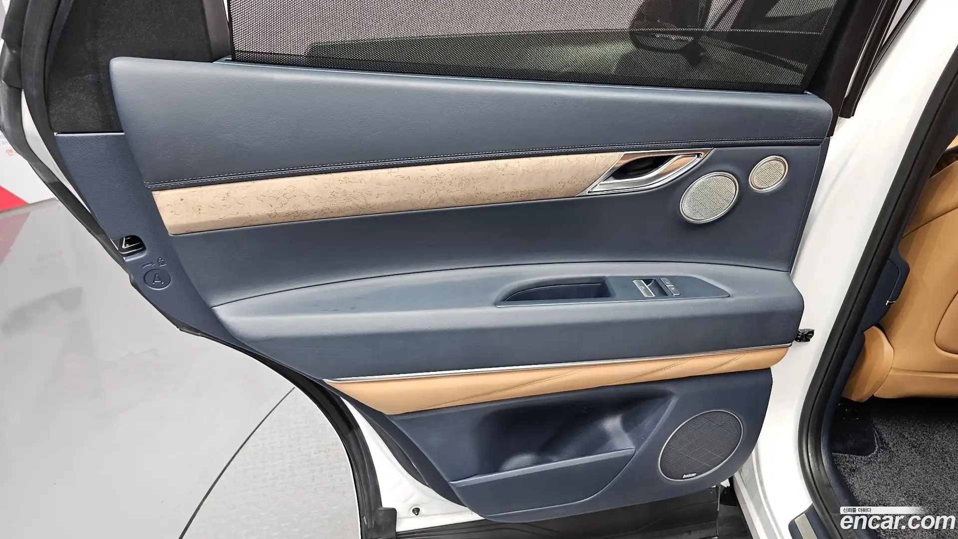 GV80 Genesis 2022.8-INNER-035