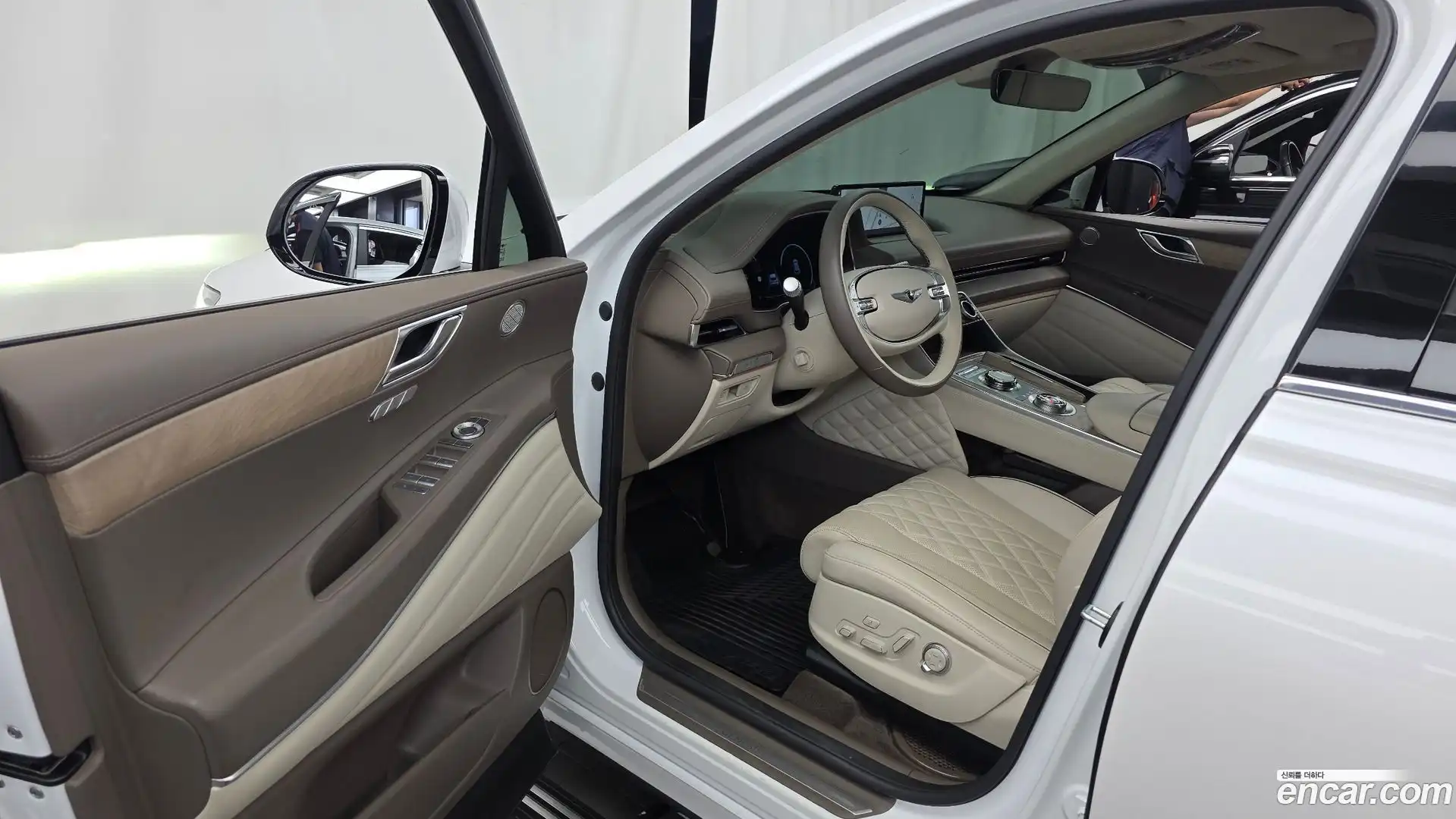 GV80 Genesis 2023.4-INNER-010