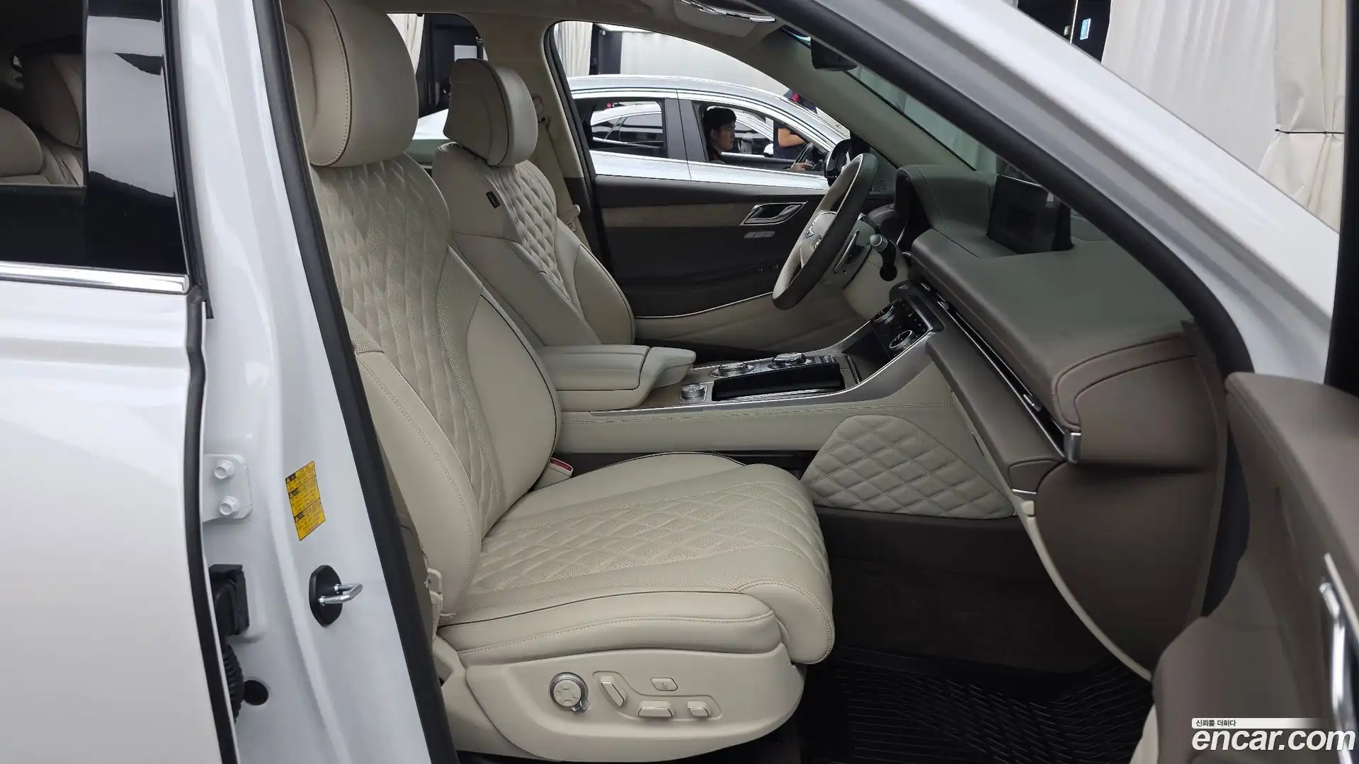 GV80 Genesis 2023.4-OPTION-015