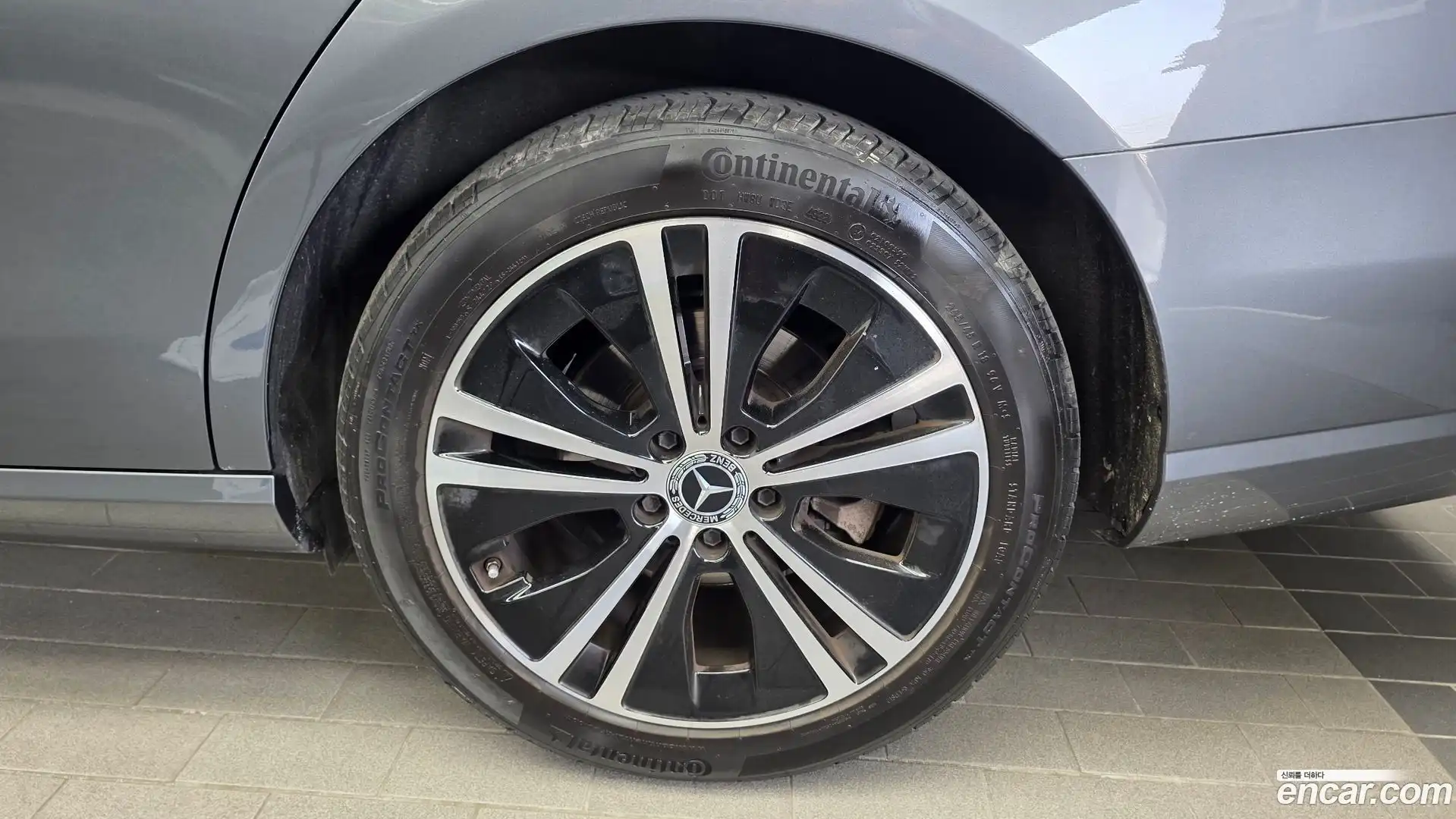 E-Class Mercedes-Benz 2021.5-OUTER-031