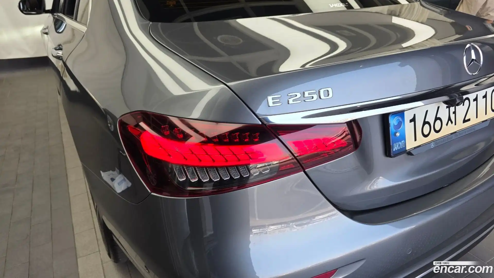 E-Class Mercedes-Benz 2021.5-OUTER-033