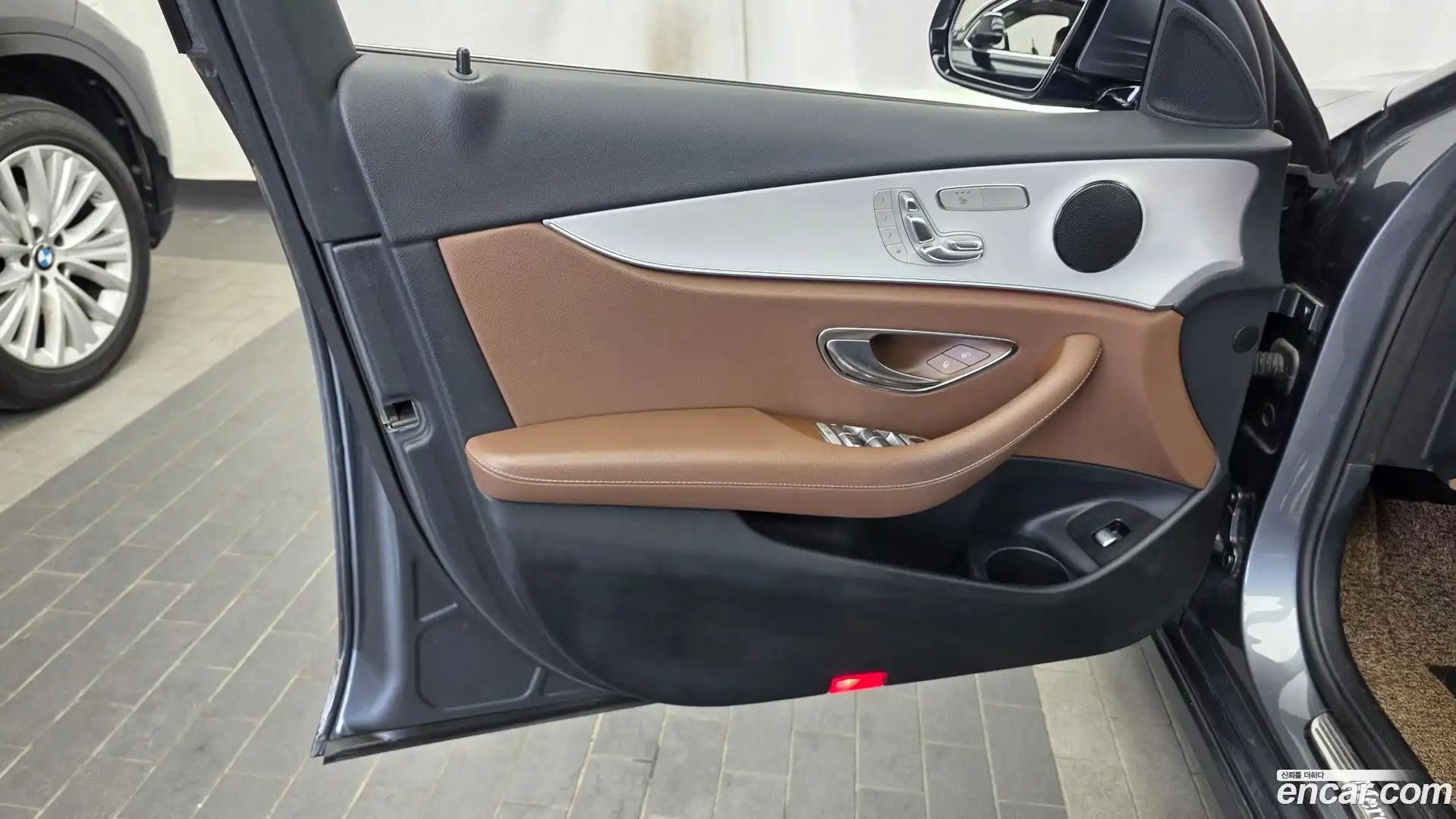 E-Class Mercedes-Benz 2021.5-INNER-034