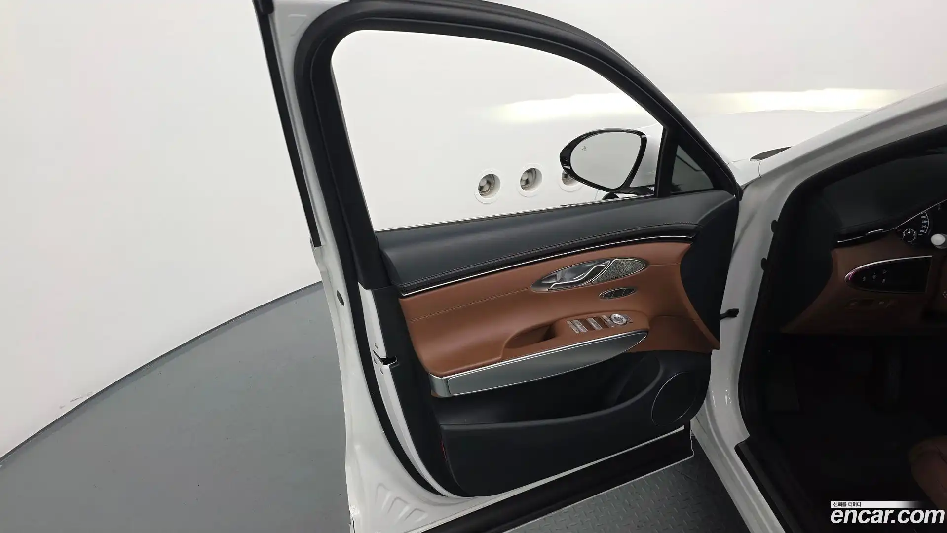 GV70 Genesis 2021.6-INNER-034