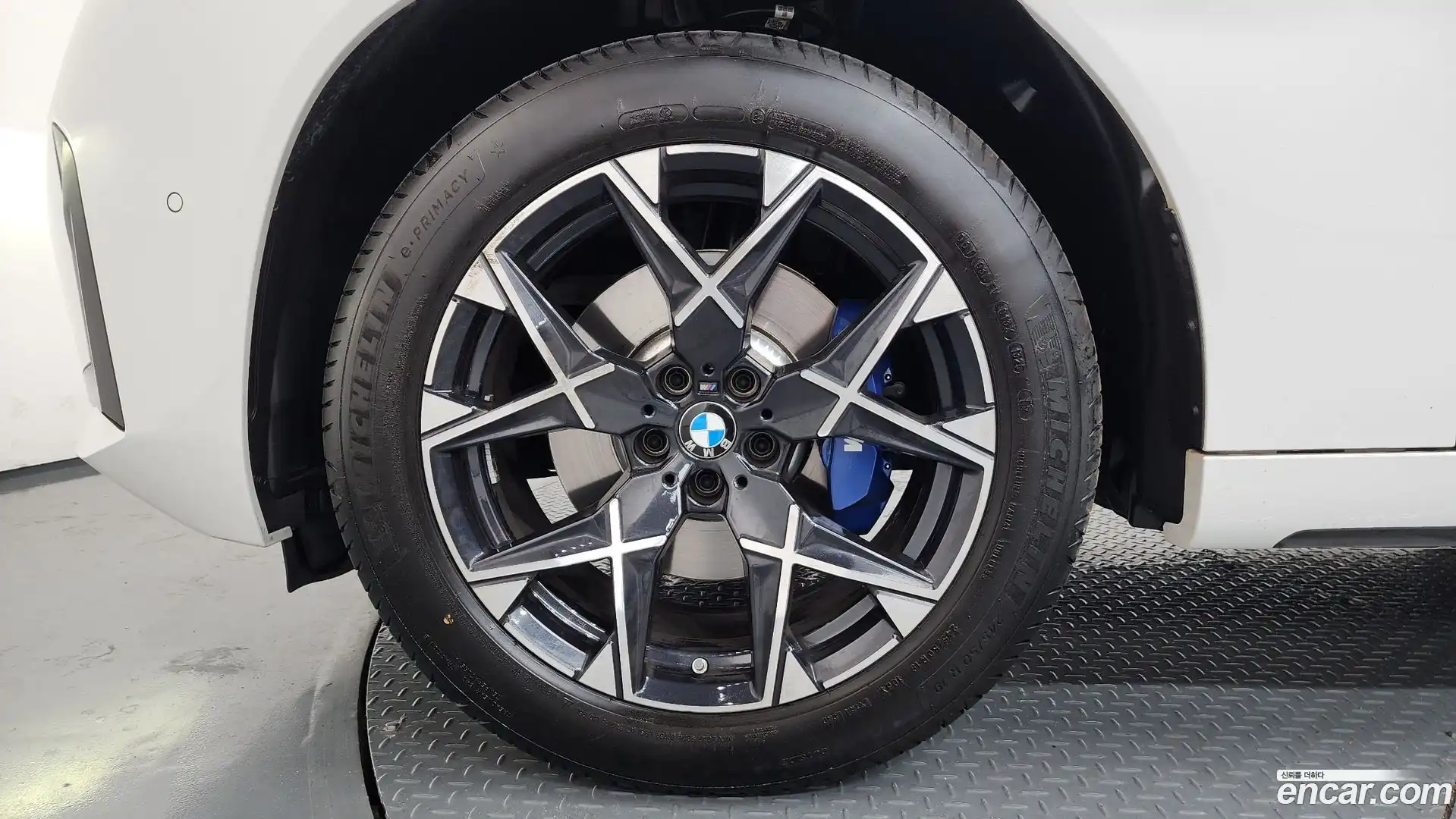 X3 BMW 2025.9-OUTER-005