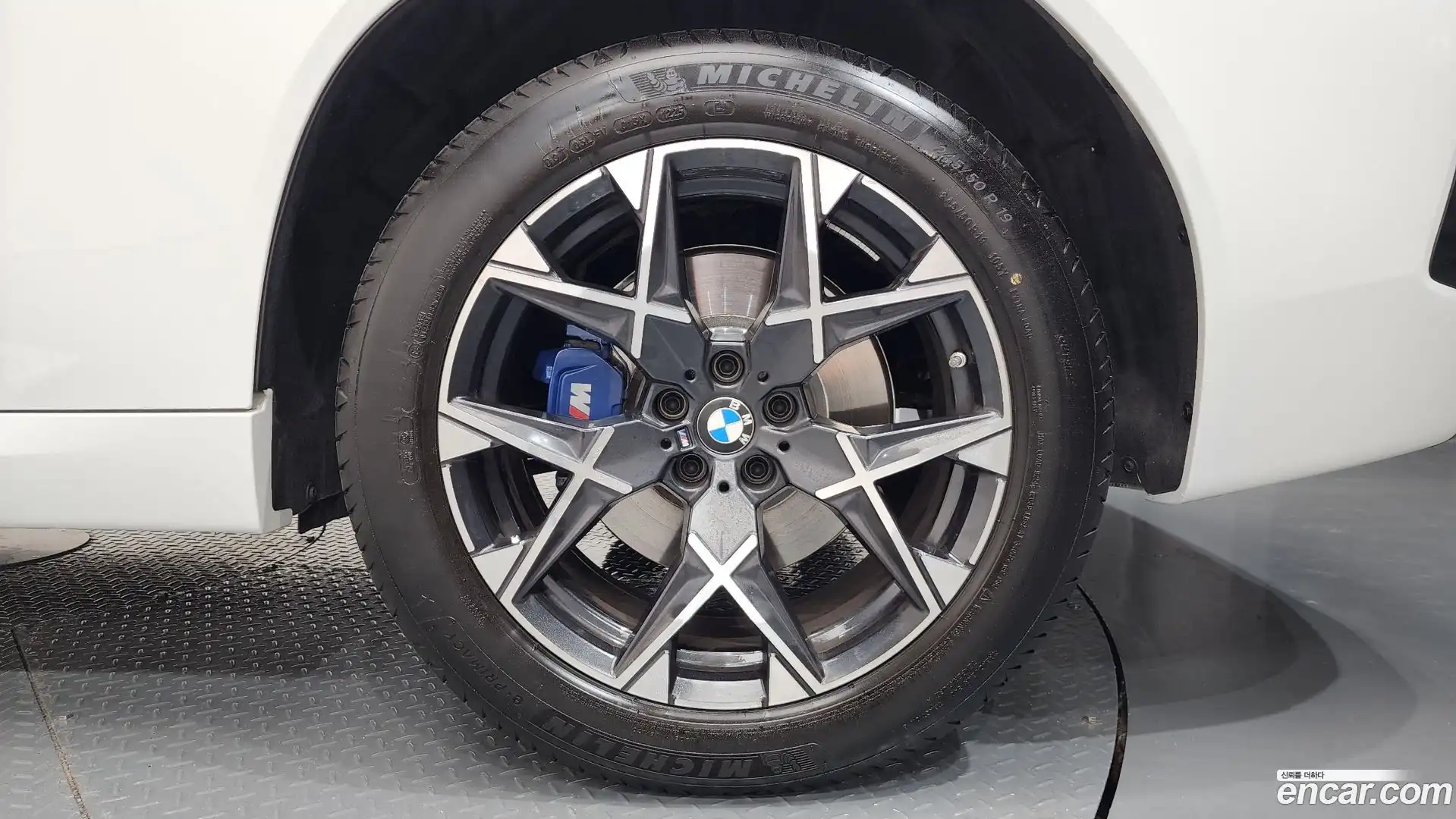 X3 BMW 2025.9-OUTER-031