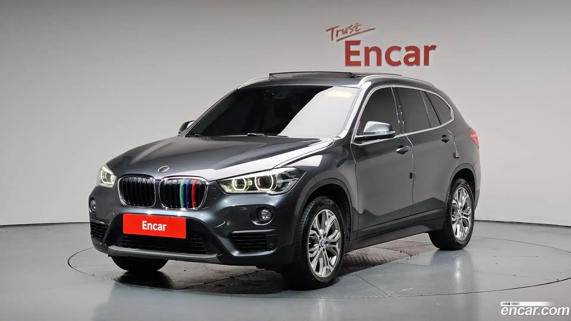 X1 BMW 2018.11-THUMBNAIL-011