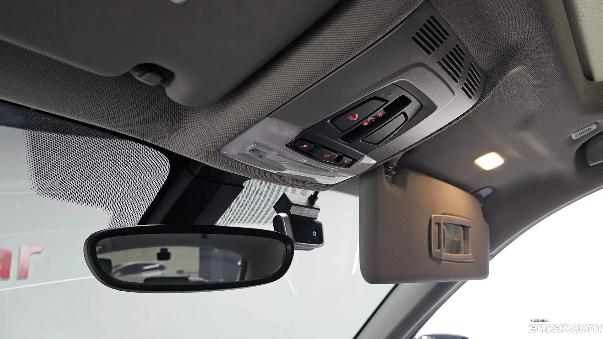 X1 BMW 2018.11-OPTION-021
