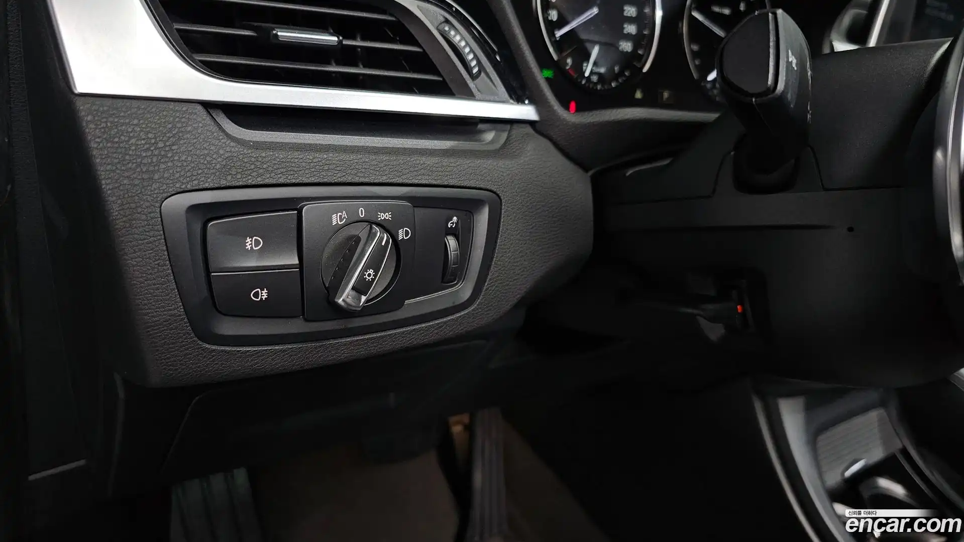 X1 BMW 2018.11-OPTION-022