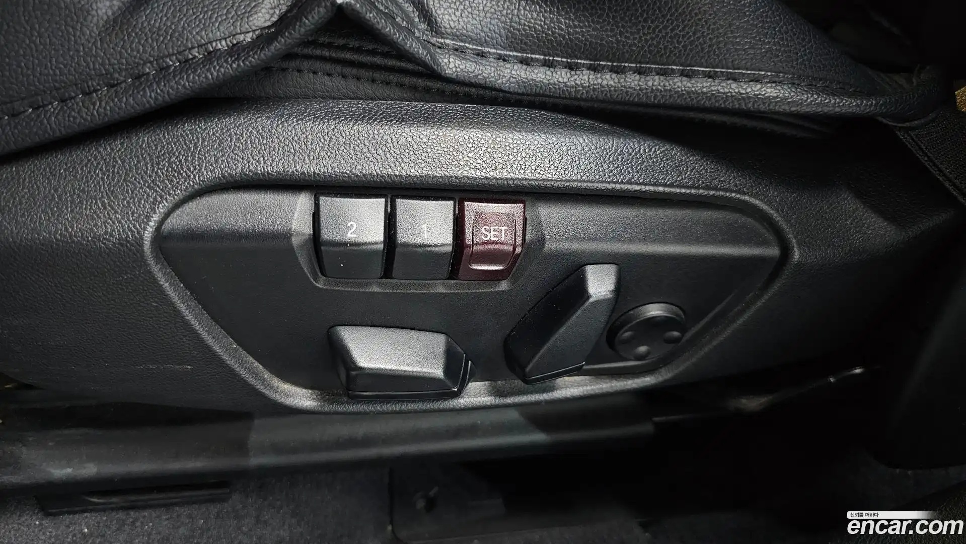 X1 BMW 2018.11-OPTION-042