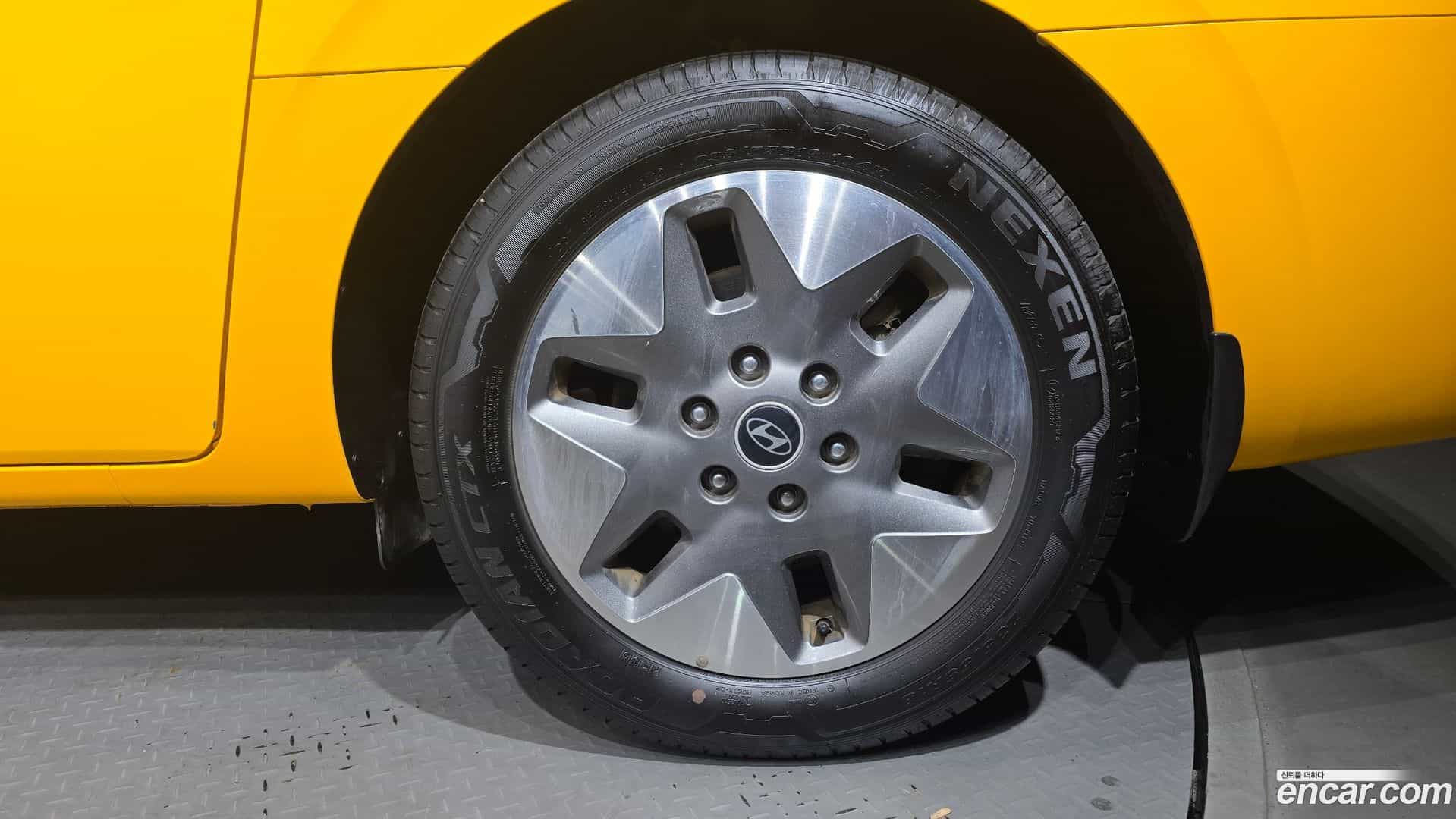 Staria Hyundai 2024.9-OUTER-031
