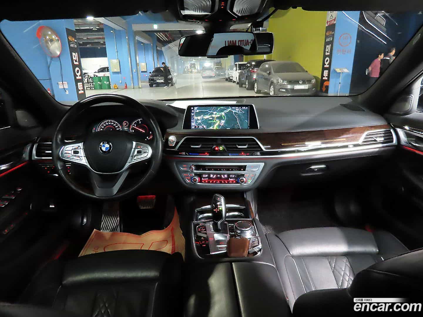 7-Series BMW 2016.4-OUTER-005