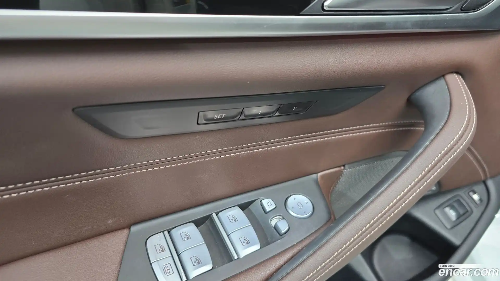 5-Series BMW 2023.7-OPTION-042