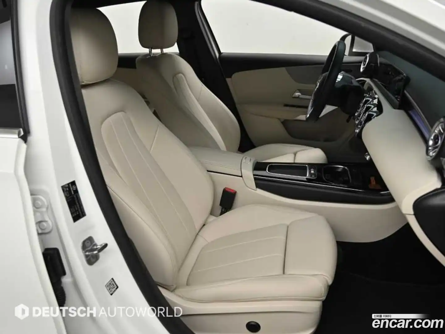 A-Class Mercedes-Benz 2024.7-INNER-010