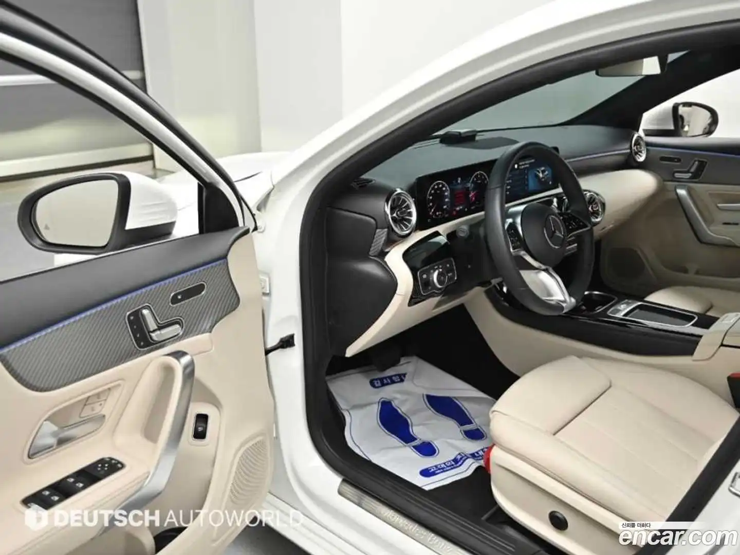 A-Class Mercedes-Benz 2024.7-OPTION-015