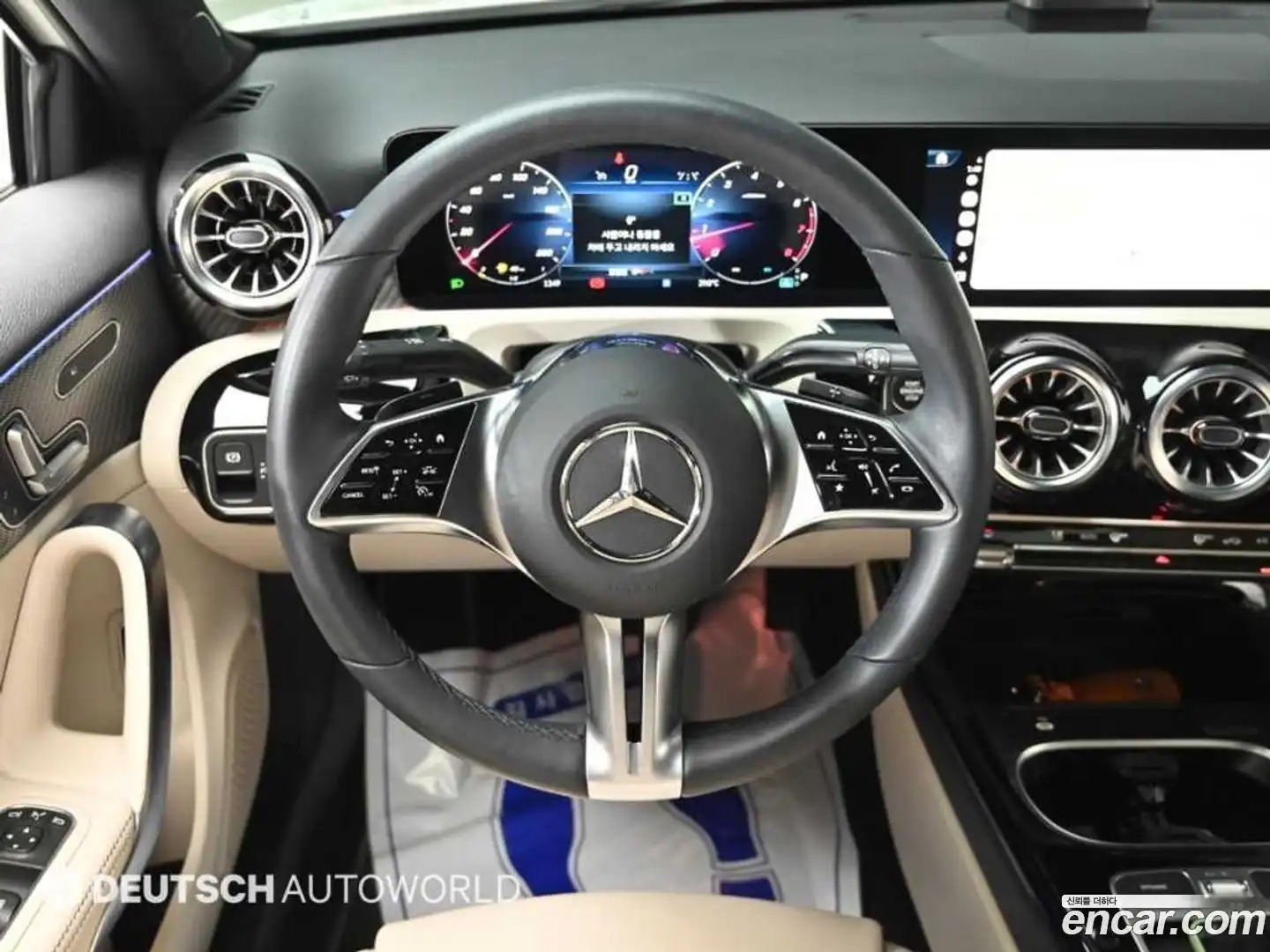 A-Class Mercedes-Benz 2024.7-OPTION-017
