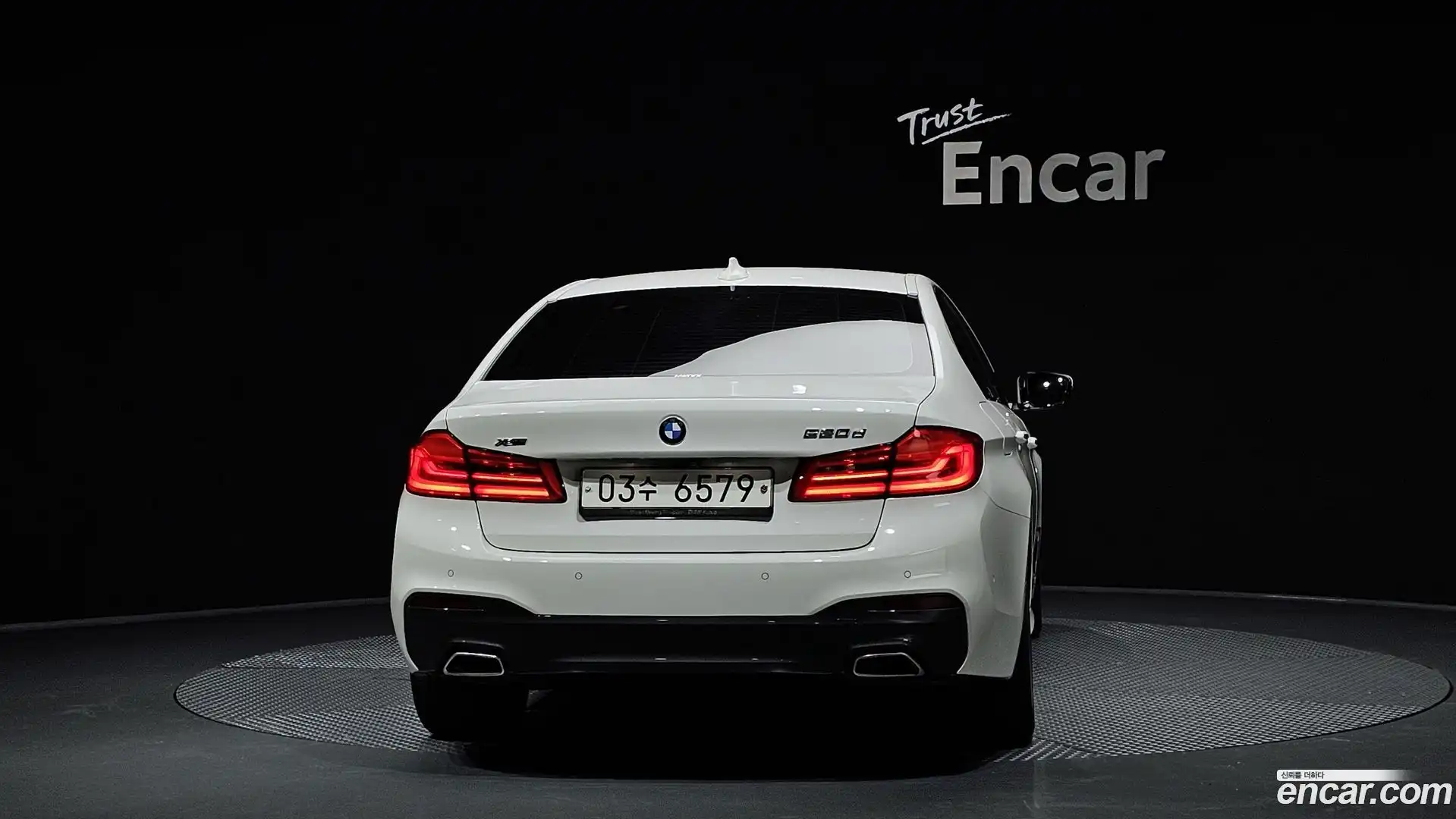 5-Series BMW 2017.8-OUTER-004