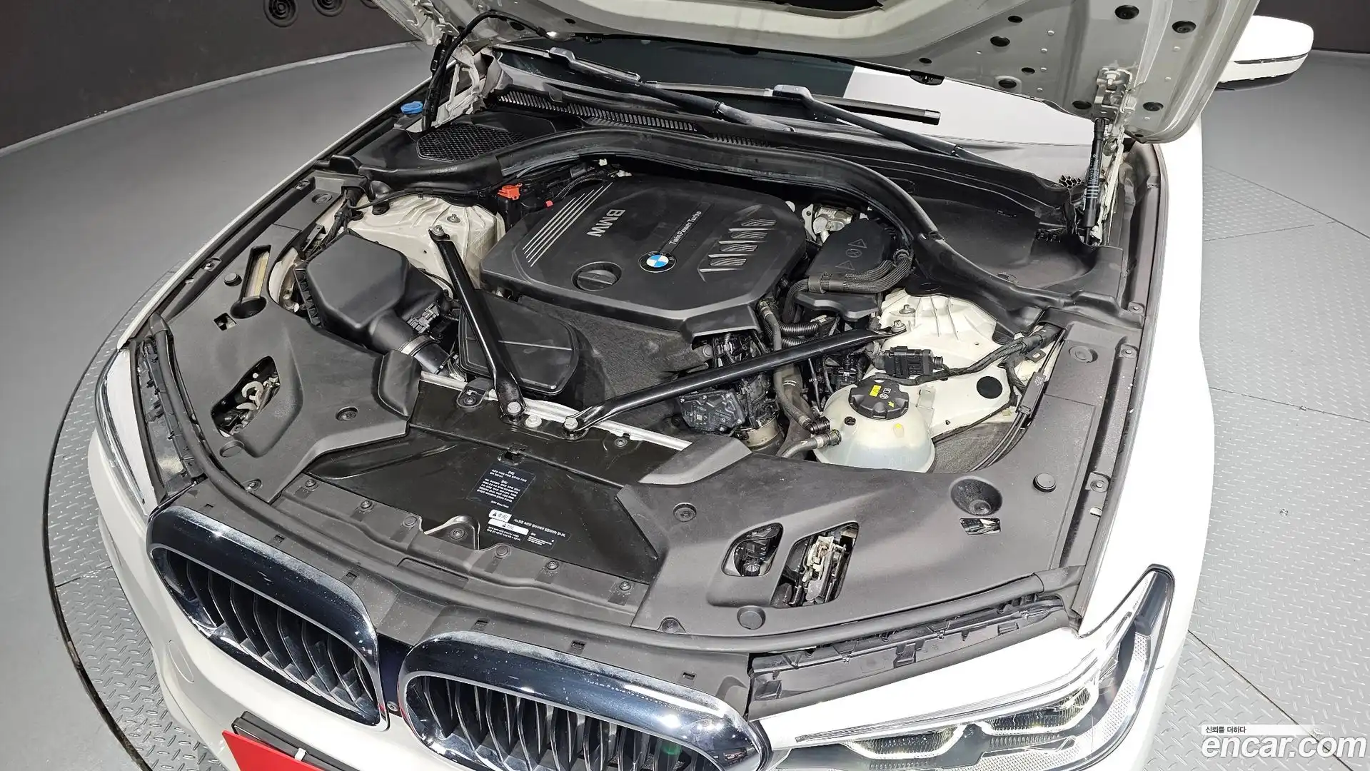 5-Series BMW 2017.8-OUTER-006